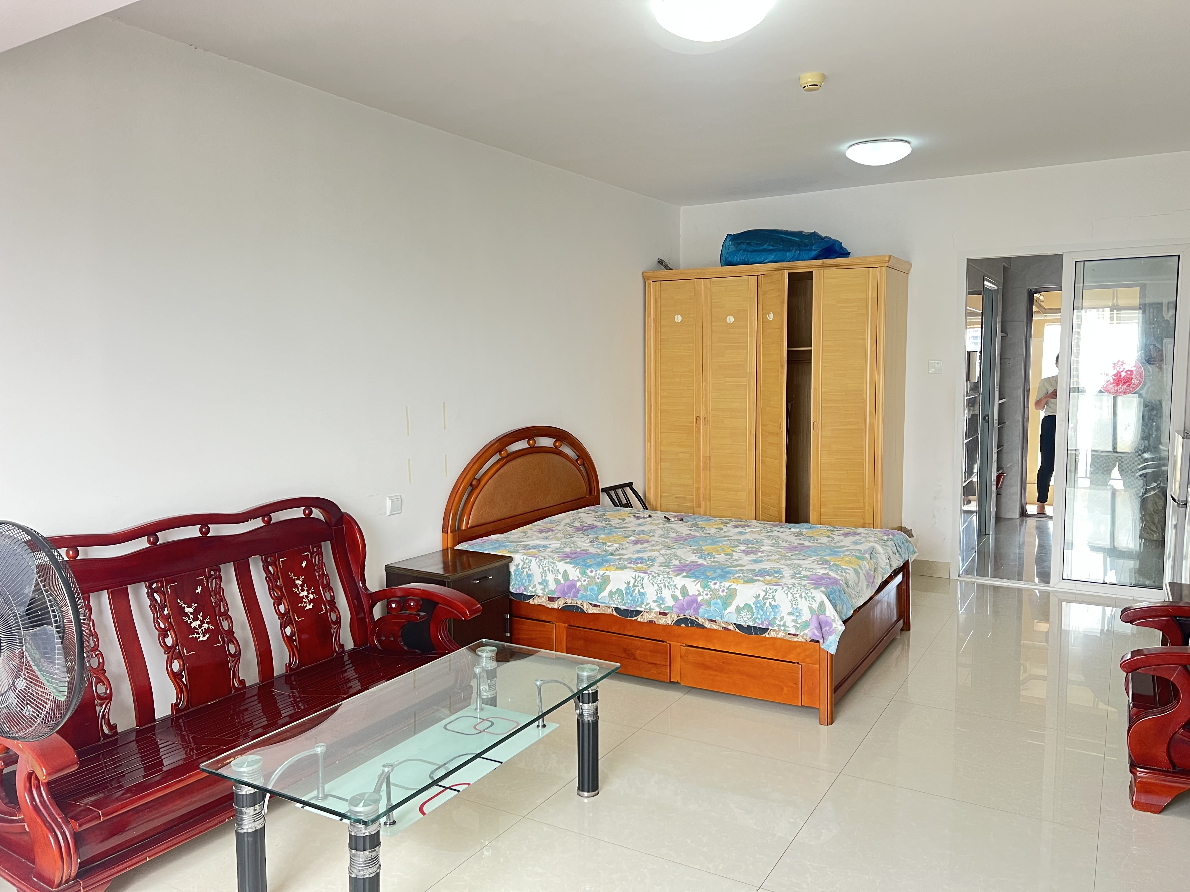 佳兆业金域天下三期 1室1厅1卫 23.0万 佳兆业金域天下三期 1室1厅1卫 23.0万室内图