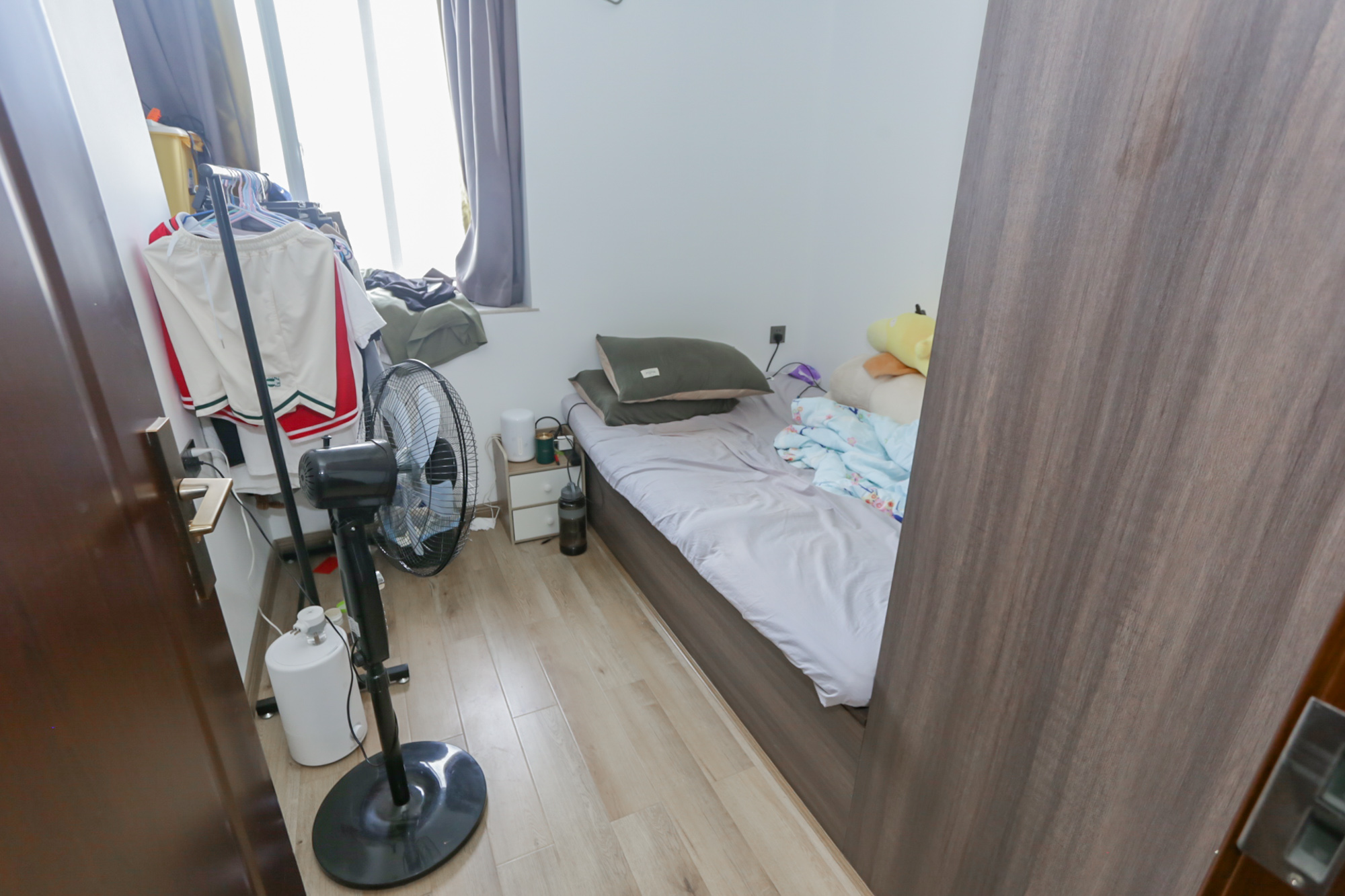 龙王港社区  3室2厅1卫    105.0万卧室