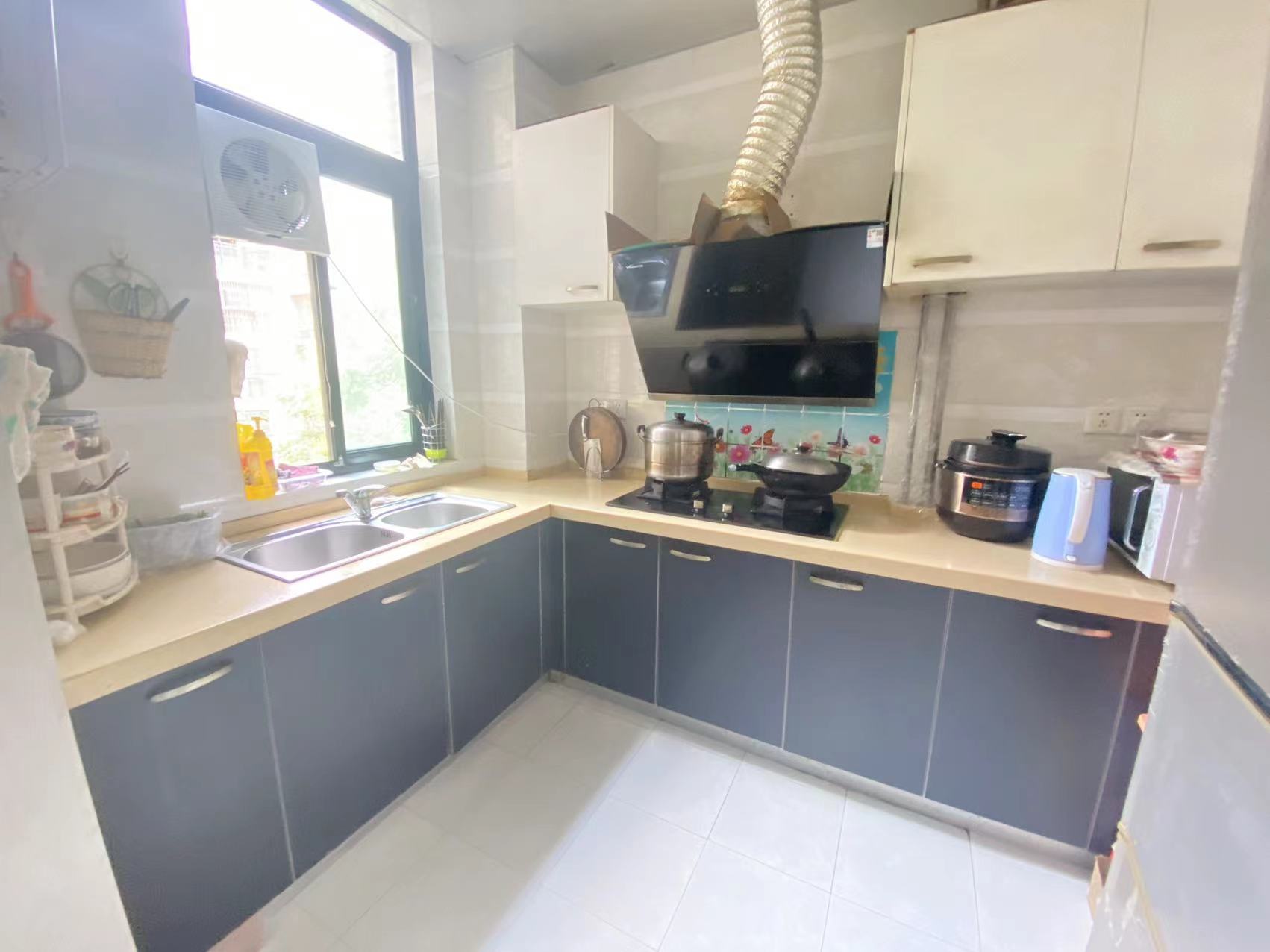 嘉盛华府 3室2厅2卫 60.0万 嘉盛华府 3室2厅2卫 60.0万室内图