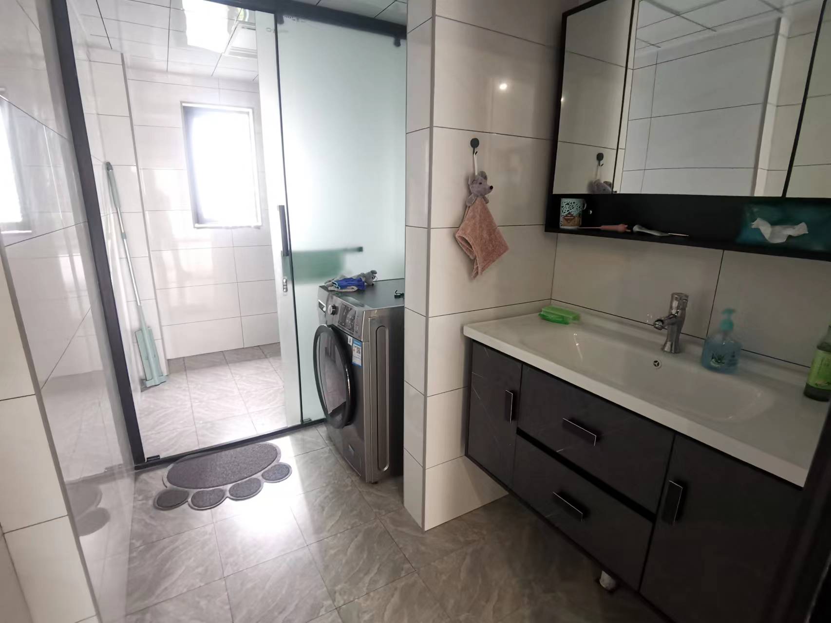 蓝溪谷 4室2厅2卫 118.0万 蓝溪谷 4室2厅2卫 118.0万室内图