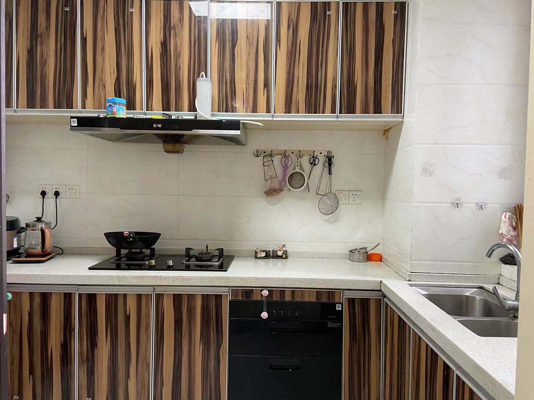 中泰财富湘江 4室2厅2卫 95.8万 中泰财富湘江 4室2厅2卫 95.8万室内图