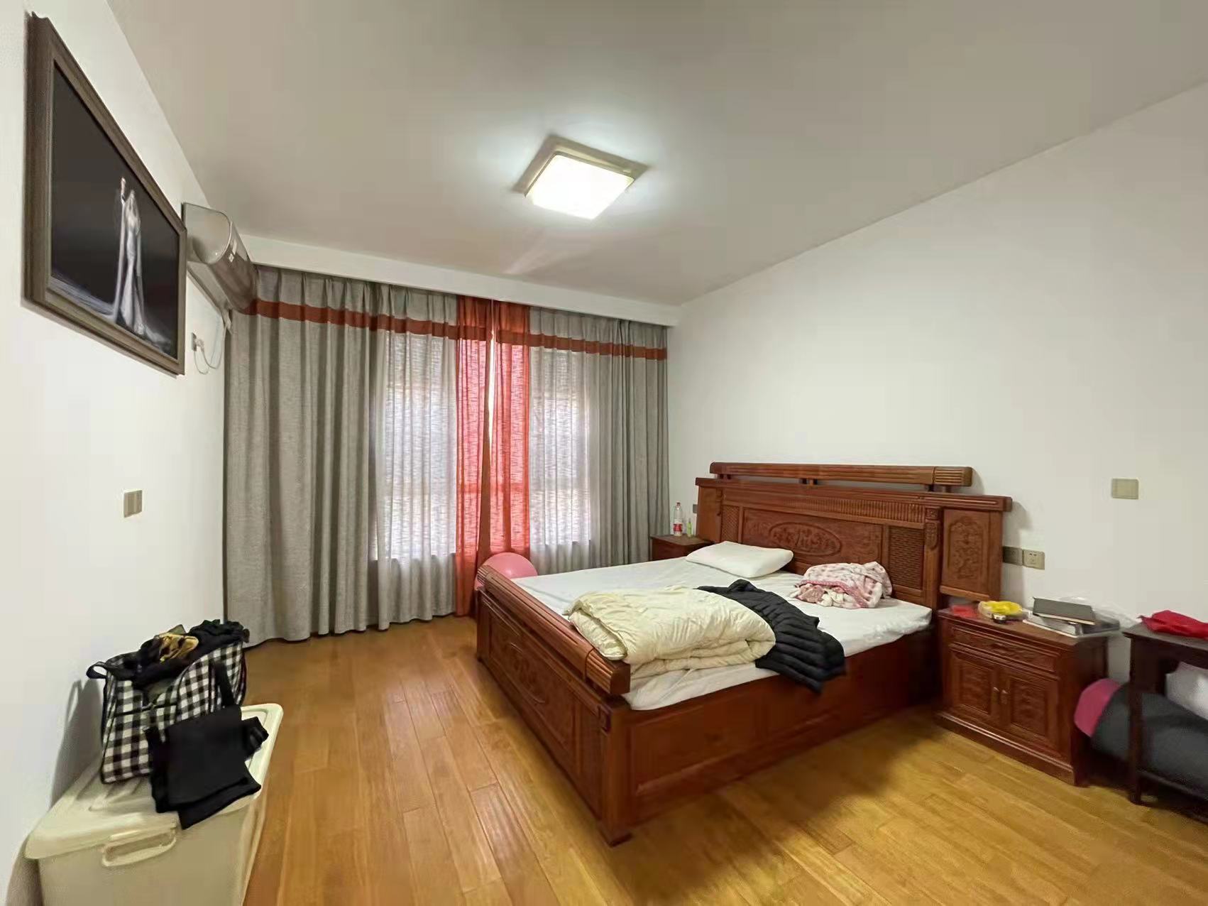 湘银星城 3室2厅2卫 120.0万 湘银星城 3室2厅2卫 120.0万室内图