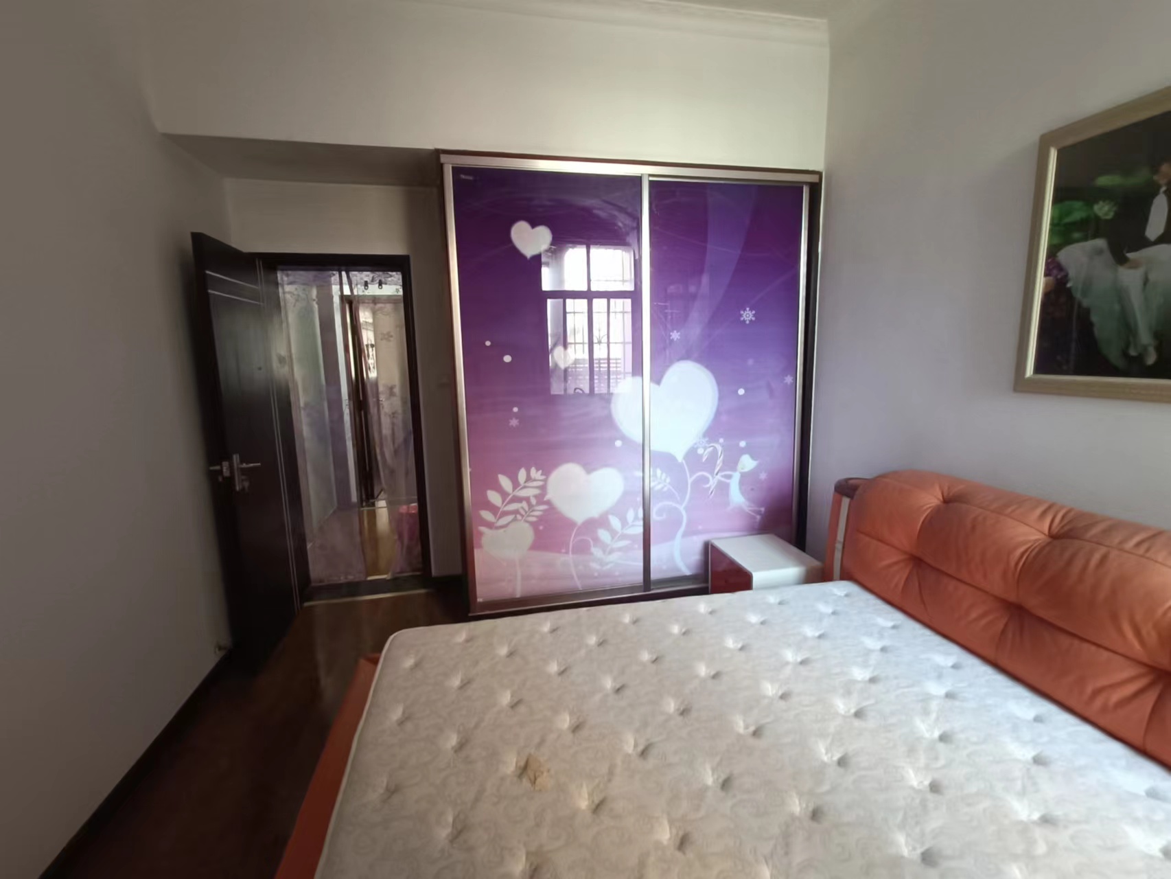 中南市场 3室2厅2卫 1300.00元/月 中南市场 3室2厅2卫 1300.00元/月室内图