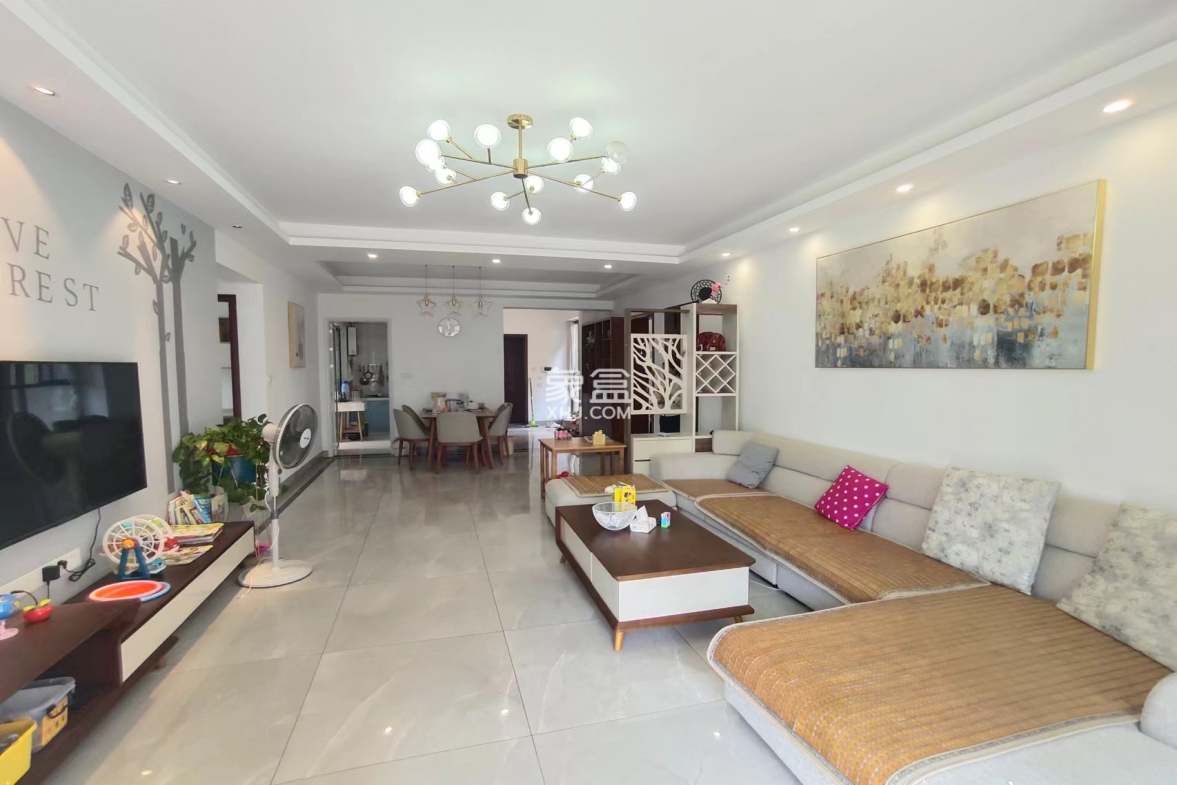 美的城一期 4室2厅2卫 101.0万 美的城一期 4室2厅2卫 101.0万室内图