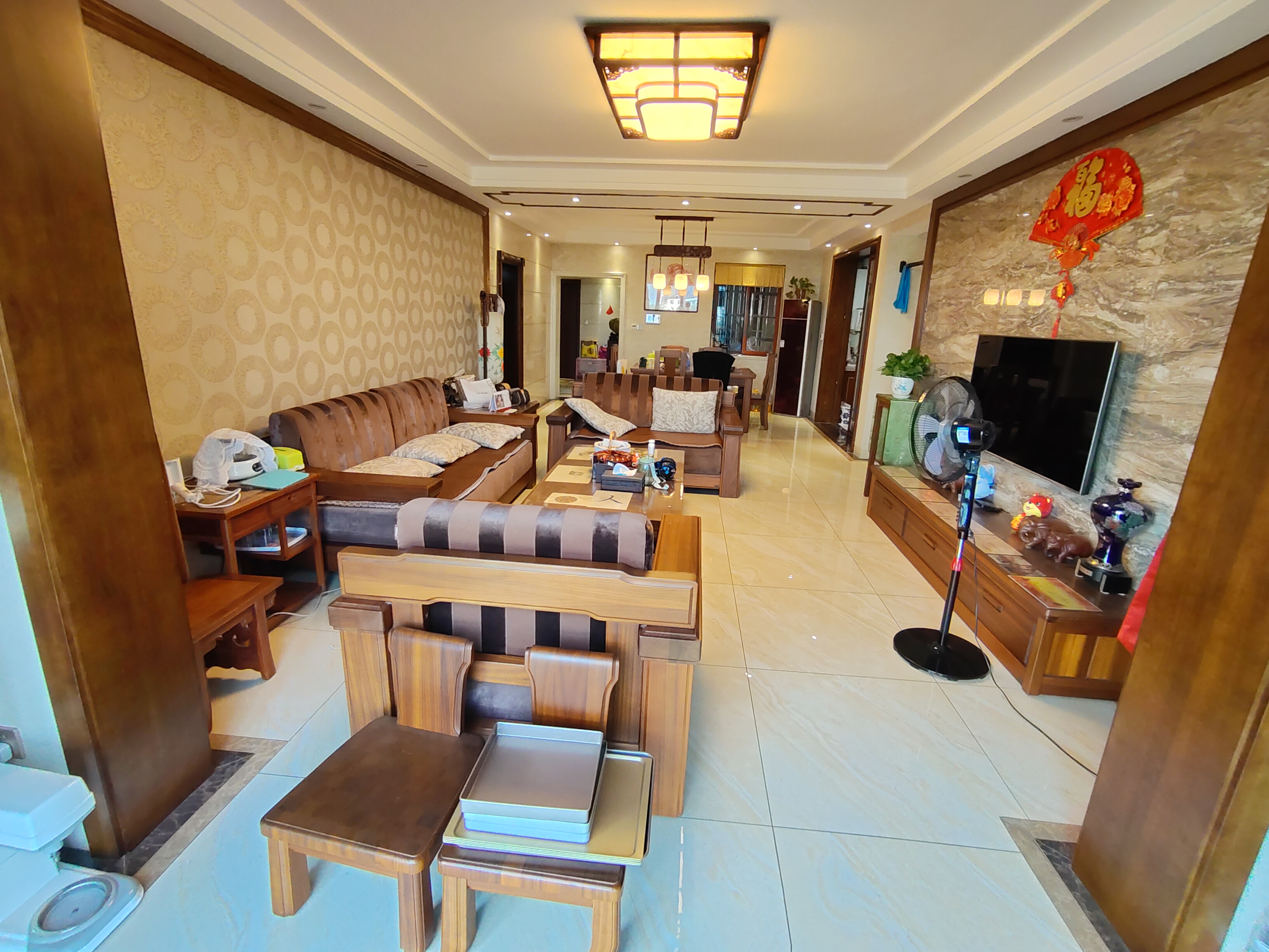 天鹅湖1号 0室0厅0卫 148.0万 天鹅湖1号 0室0厅0卫 148.0万室内图