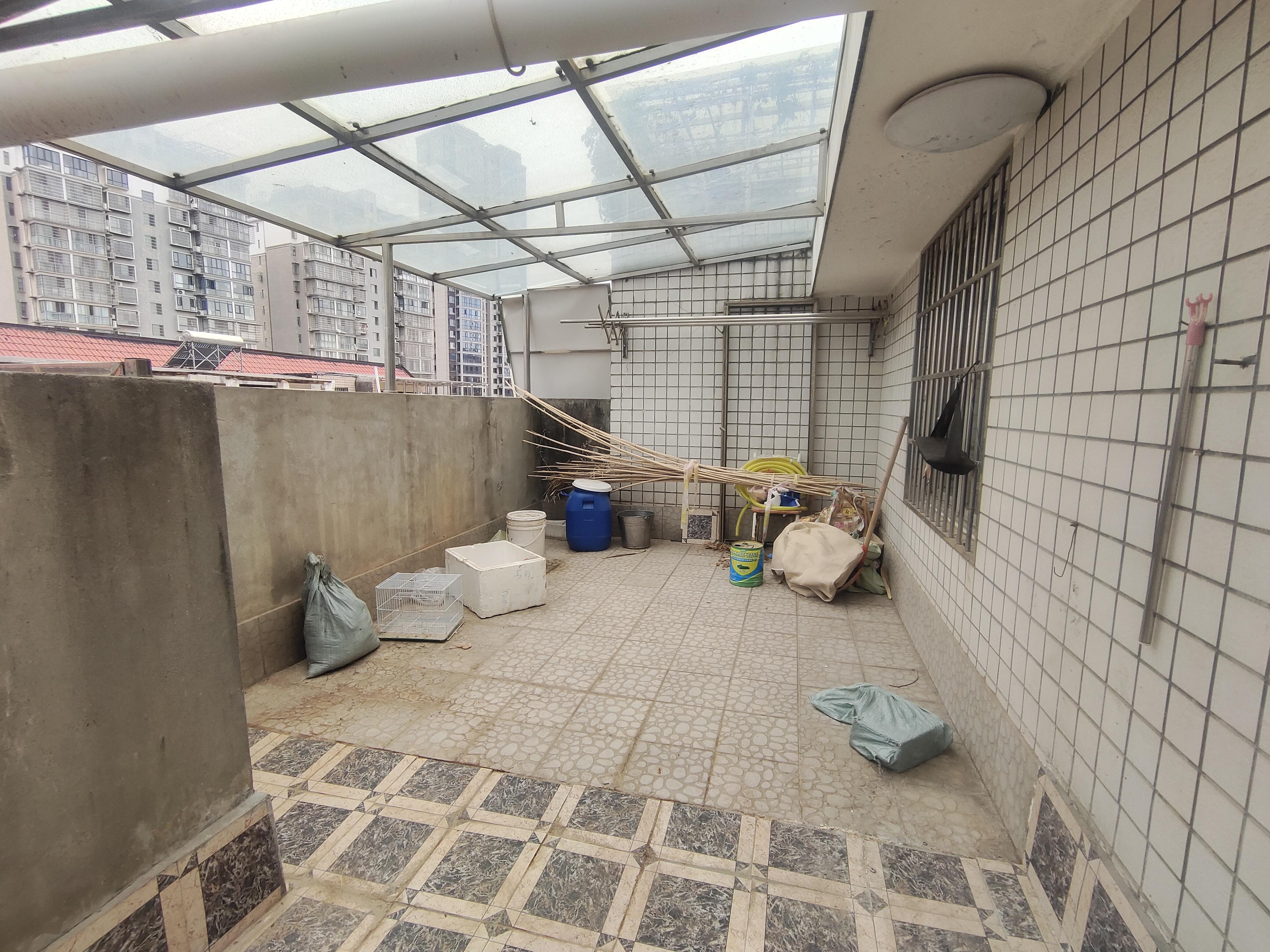 明月湖  4室3厅1卫   75.00万室内图