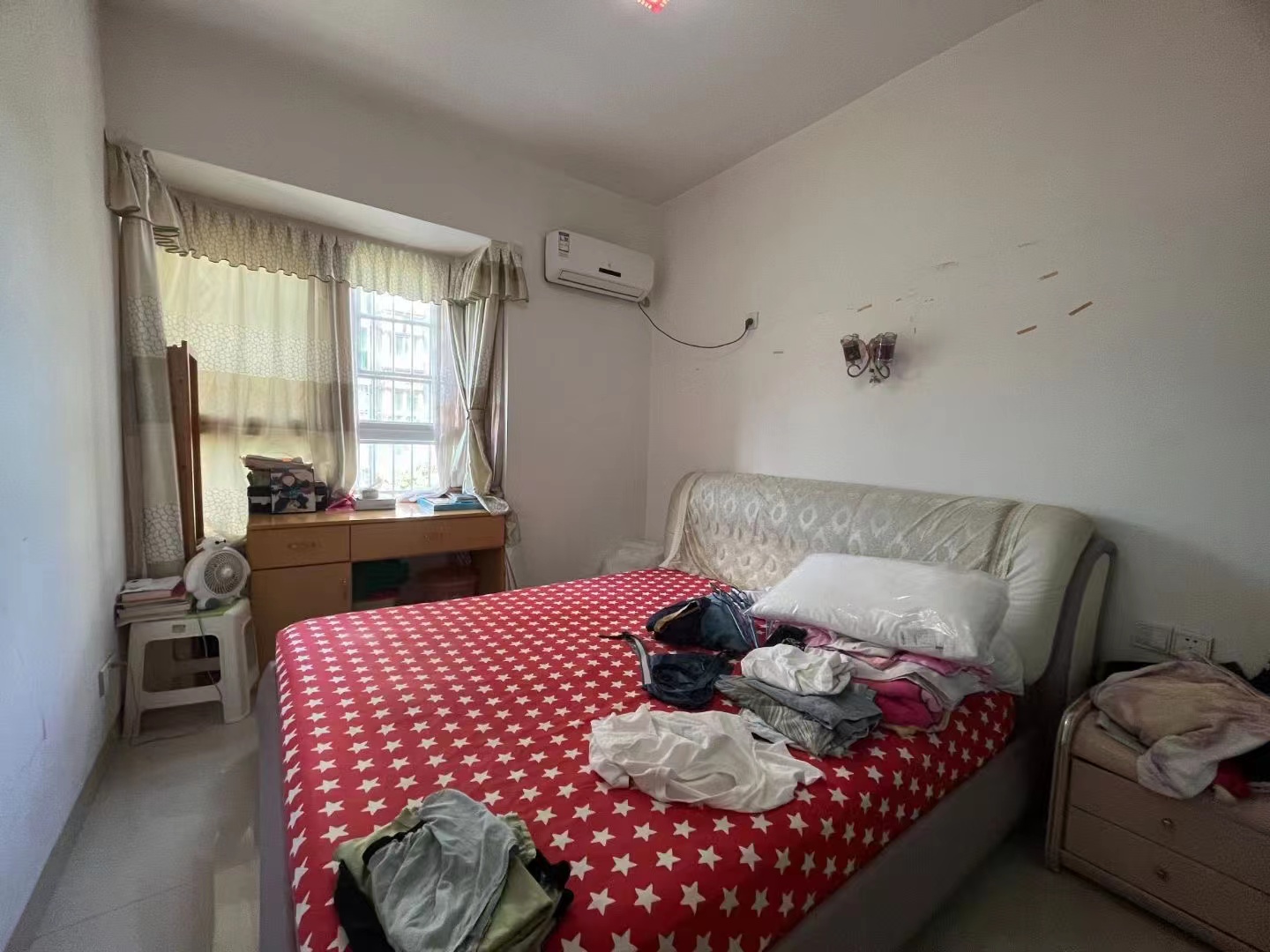 金钩花园 4室2厅2卫 75.8万 金钩花园 4室2厅2卫 75.8万室内图