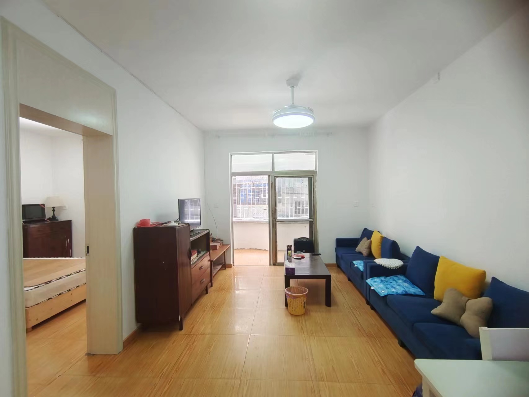 城东小区 2室2厅1卫 35.0万 城东小区 2室2厅1卫 35.0万室内图