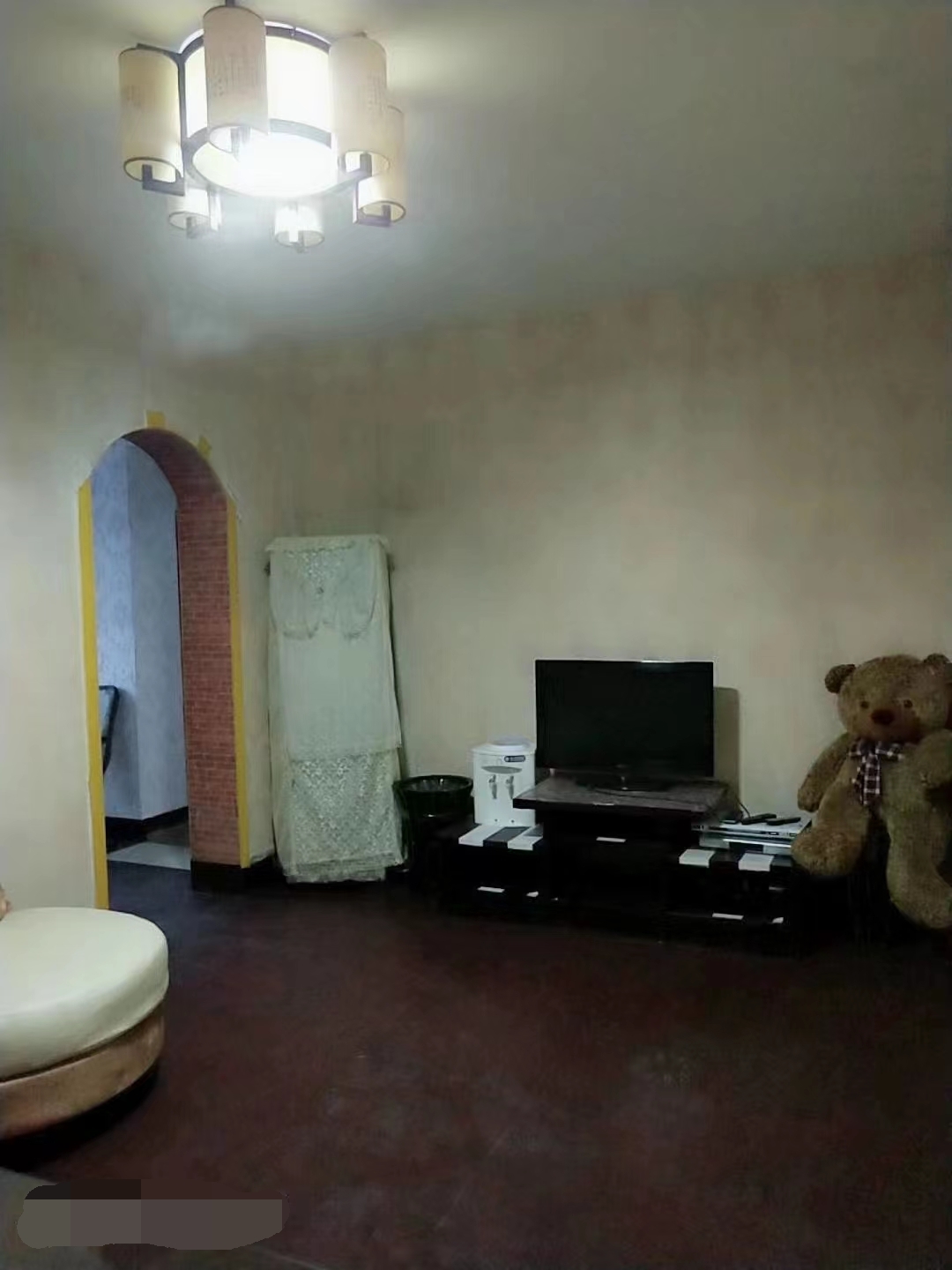 滨江一村  2室1厅1卫    27.0万 滨江一村  2室1厅1卫    27.0万室内图