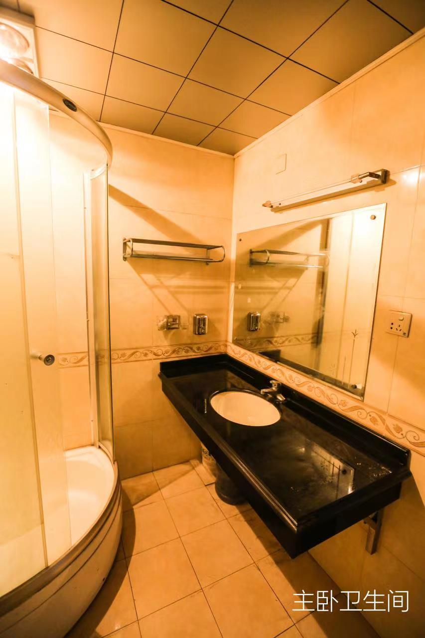 新荷家园 3室2厅2卫 78.0万 新荷家园 3室2厅2卫 78.0万室内图