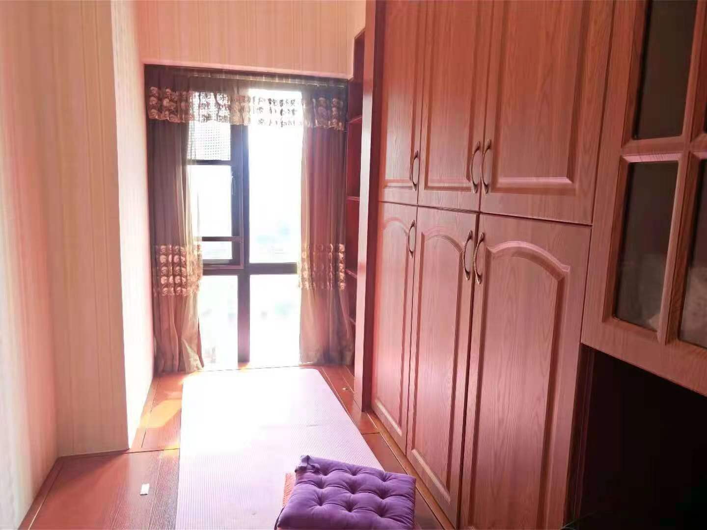 欢乐美寓  2室1厅1卫   1800.00元/月室内图