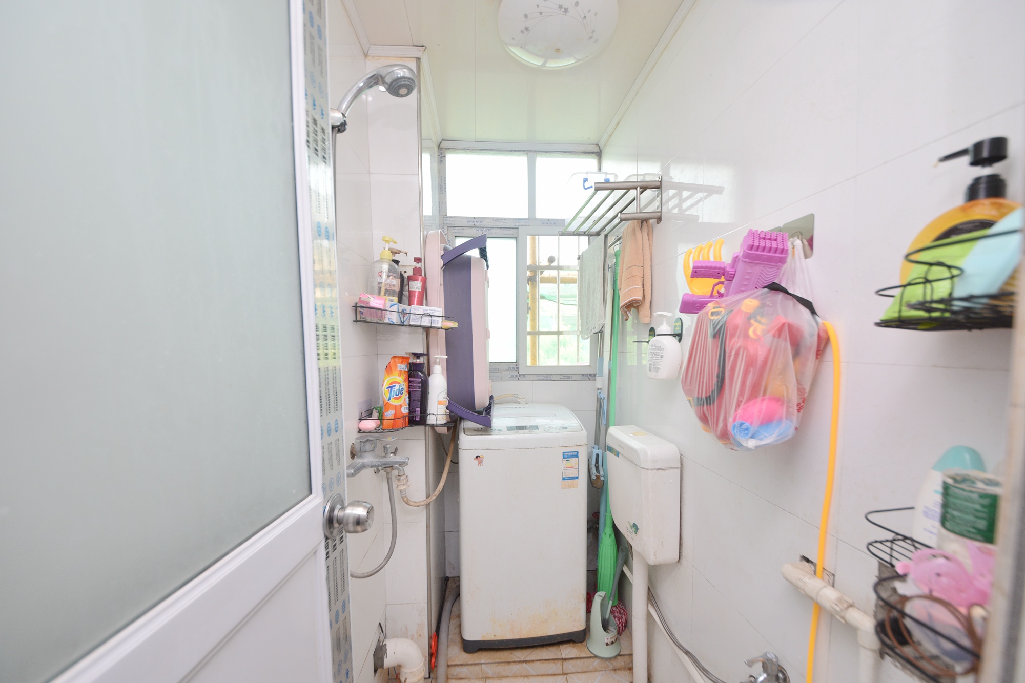 曹家坡宿舍  2室1厅1卫    36.0万卫生间