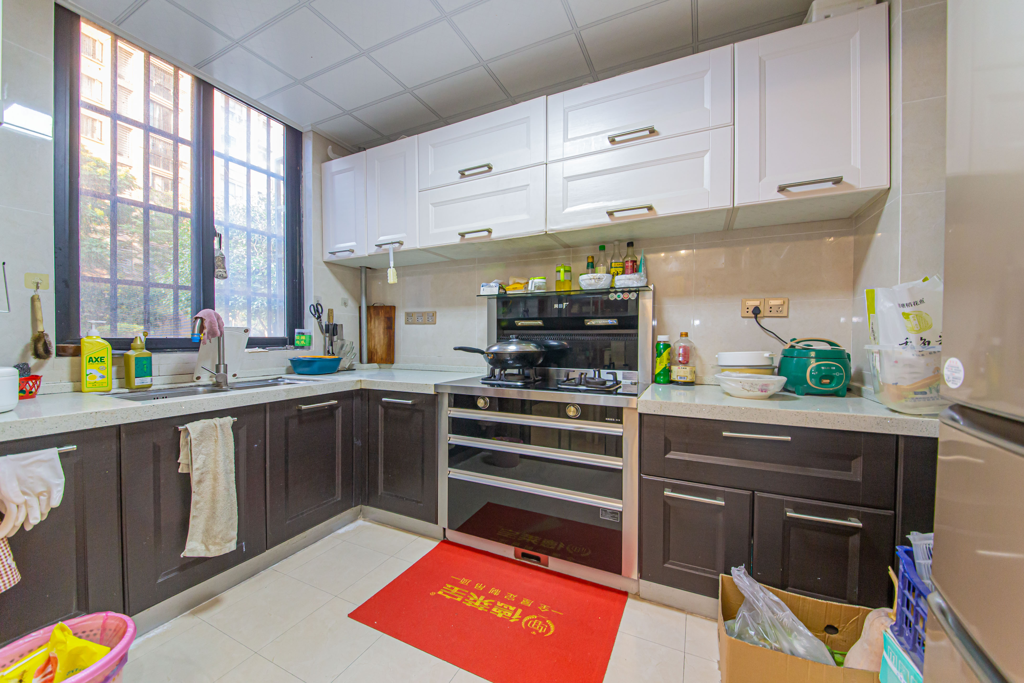 中信凯旋城(中信新城四期) 3室2厅2卫 85.0万 中信凯旋城(中信新城四期) 3室2厅2卫 85.0万厨房