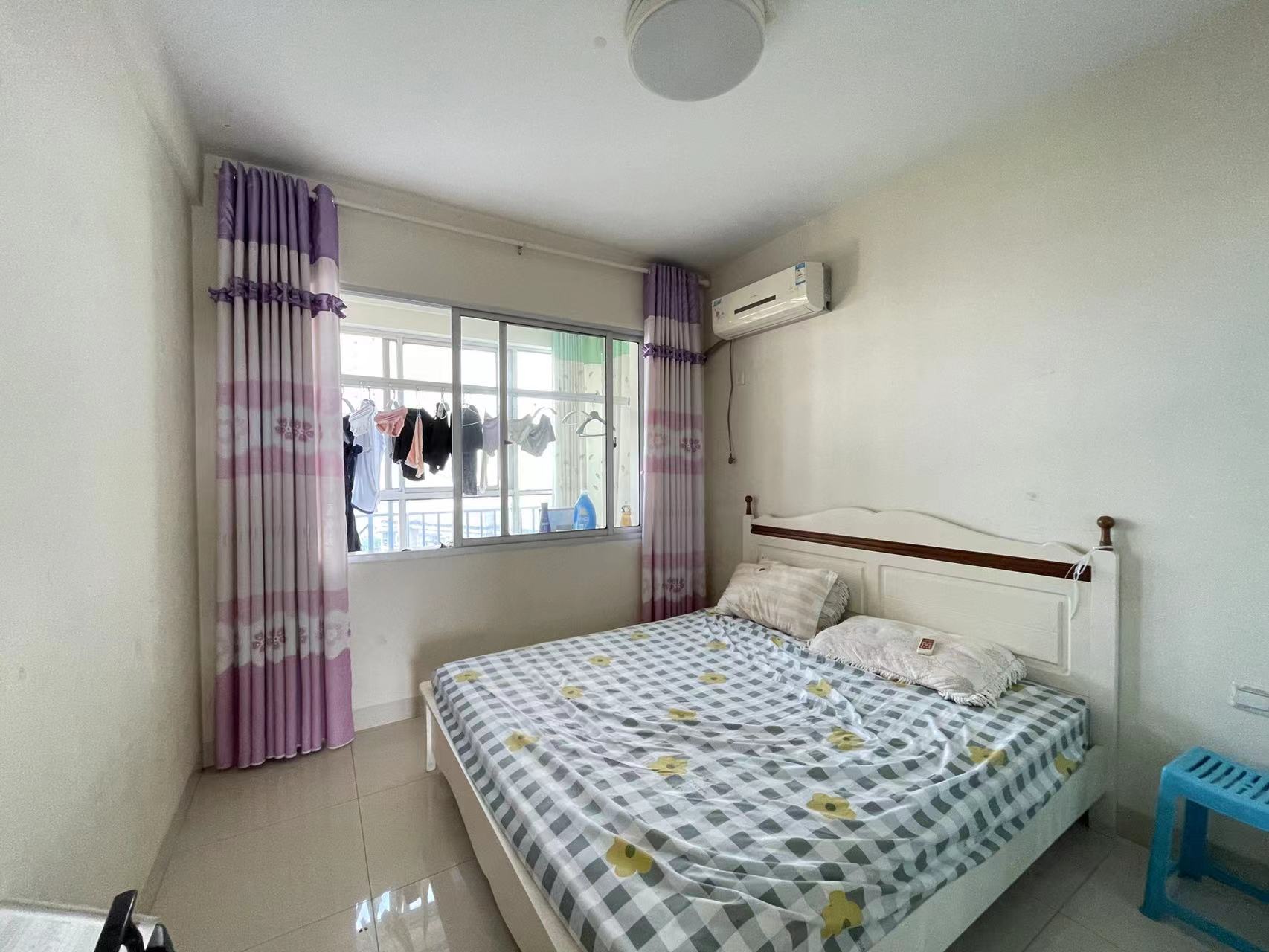 京鹰华府 3室2厅2卫 58.0万 京鹰华府 3室2厅2卫 58.0万室内图