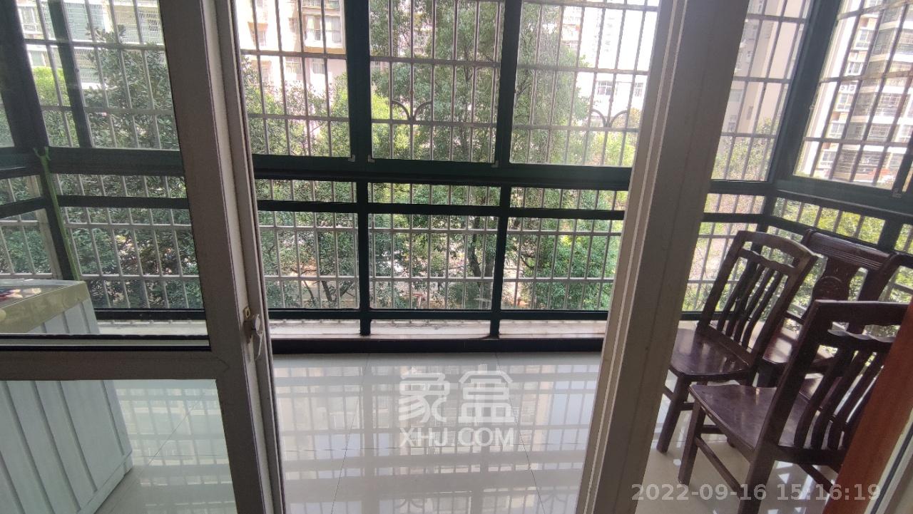 大塘湾公寓  3室2厅2卫   2200.00元/月室内图