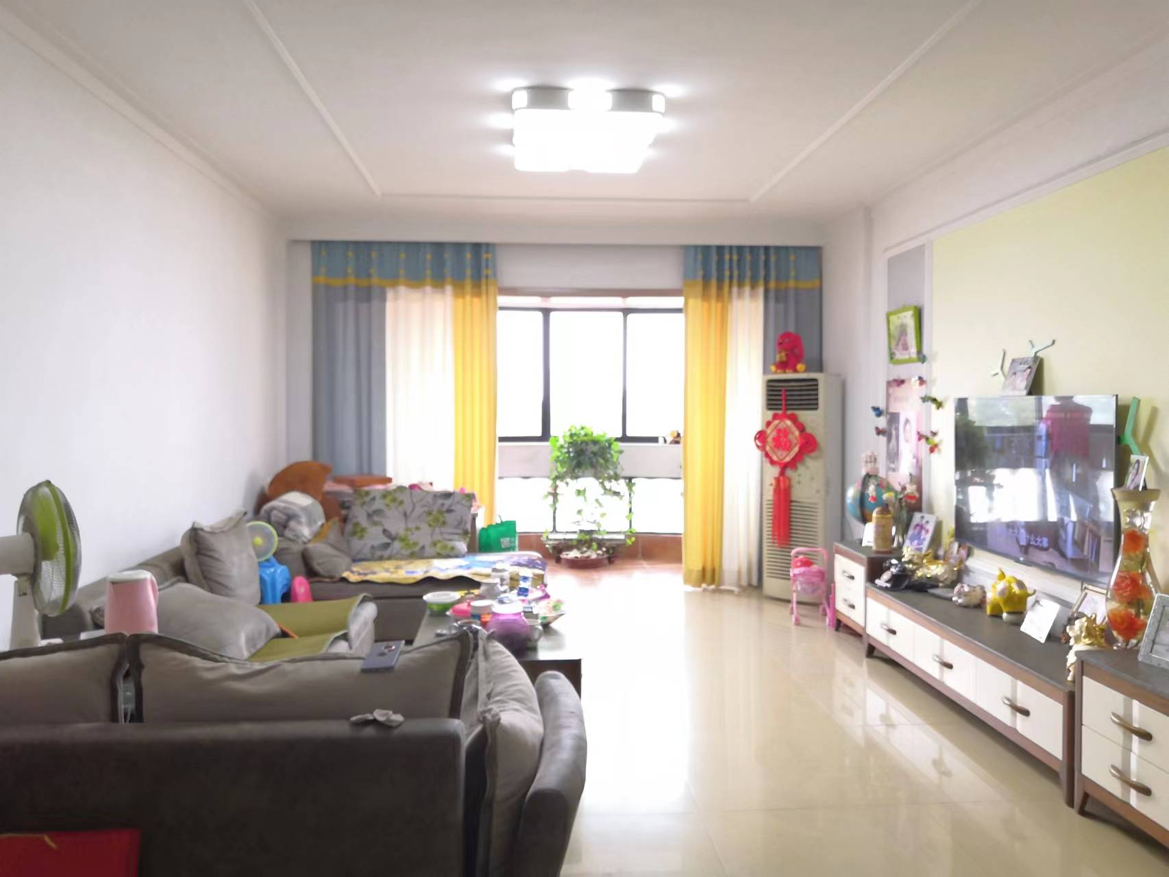 西苑小区 3室2厅2卫 92.0万 西苑小区 3室2厅2卫 92.0万室内图