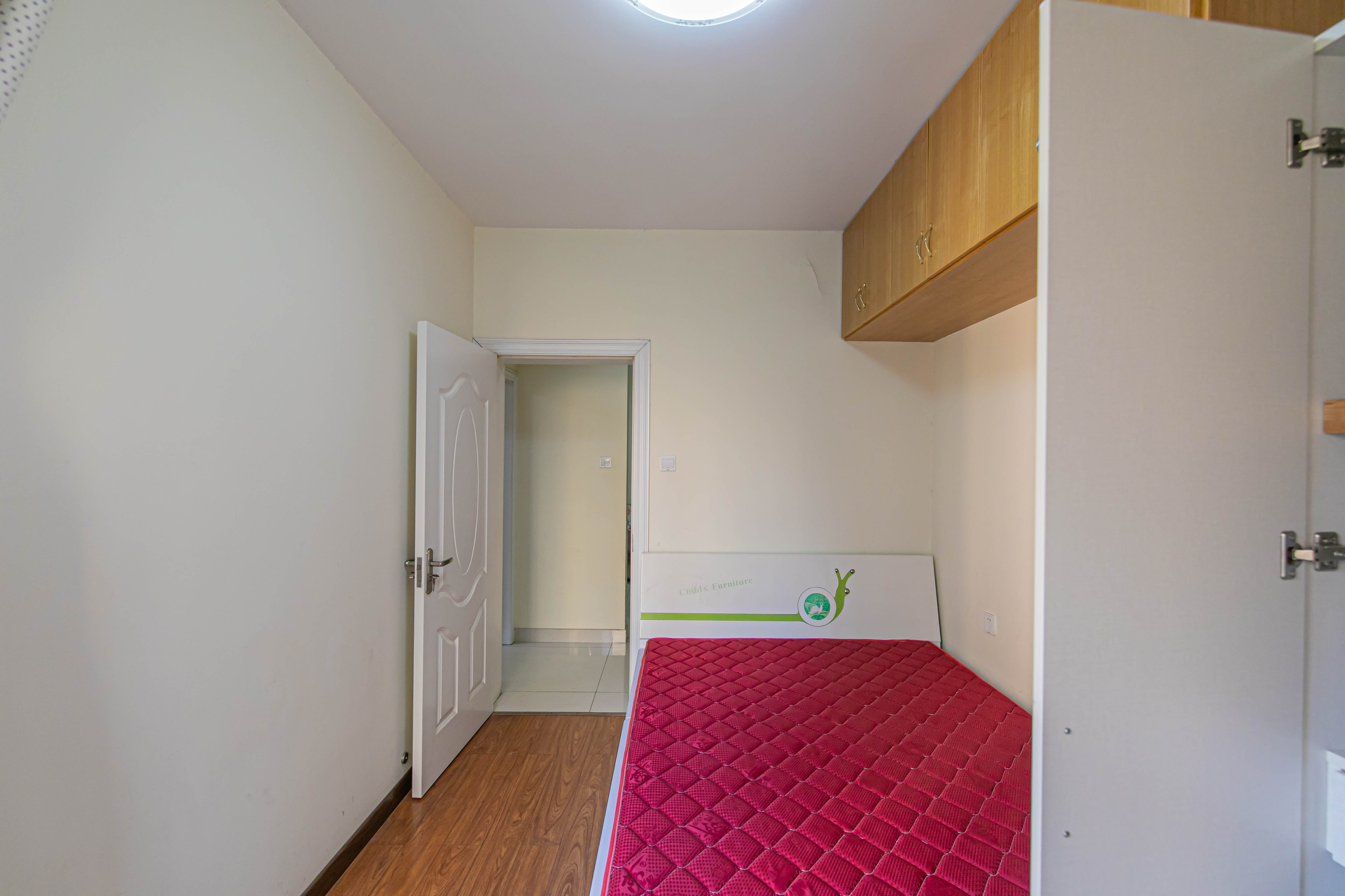 华润凤凰城二期  3室2厅1卫    92.5万卧室