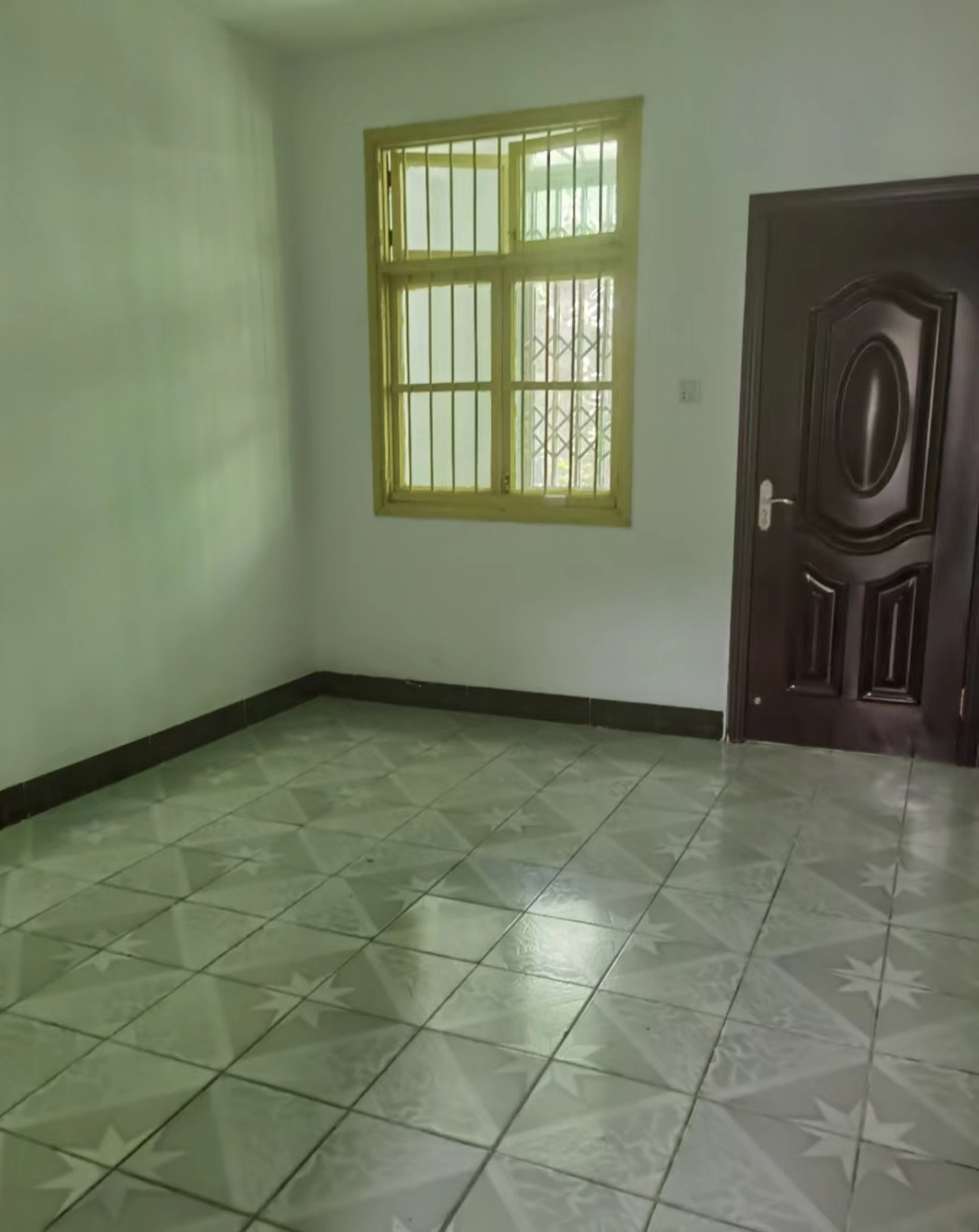 王塔冲一村 2室2厅1卫 35.0万 王塔冲一村 2室2厅1卫 35.0万室内图