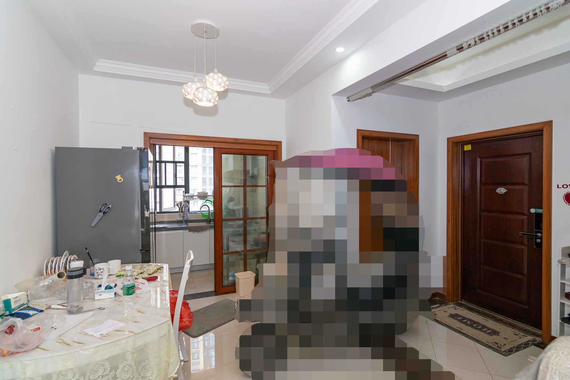 澳海澜庭 3室2厅1卫 82.0万 澳海澜庭 3室2厅1卫 82.0万客厅