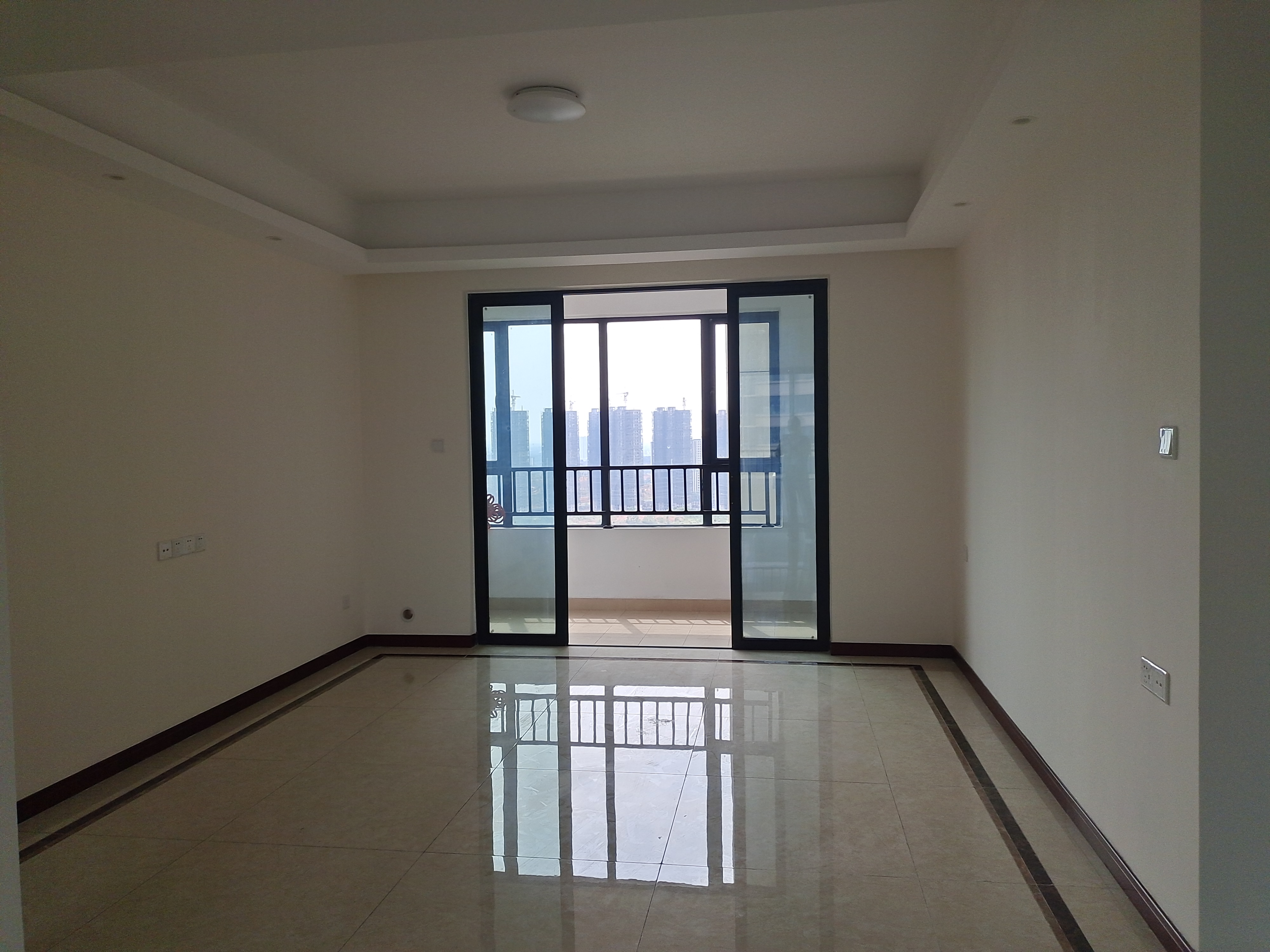 中建玥熙台 4室2厅2卫 92.0万 中建玥熙台 4室2厅2卫 92.0万室内图