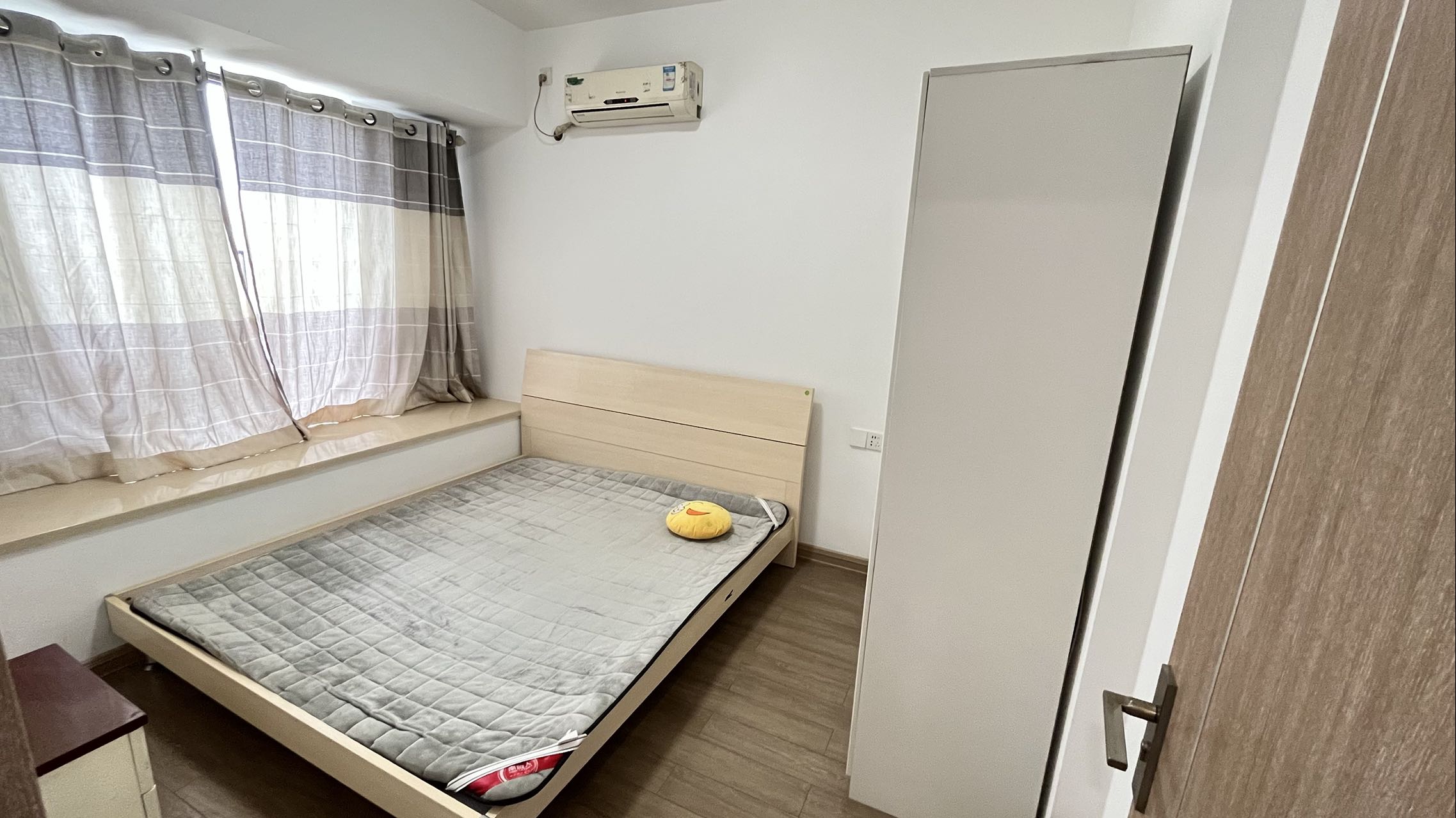 东部美的城 4室2厅2卫 110.0万 东部美的城 4室2厅2卫 110.0万室内图