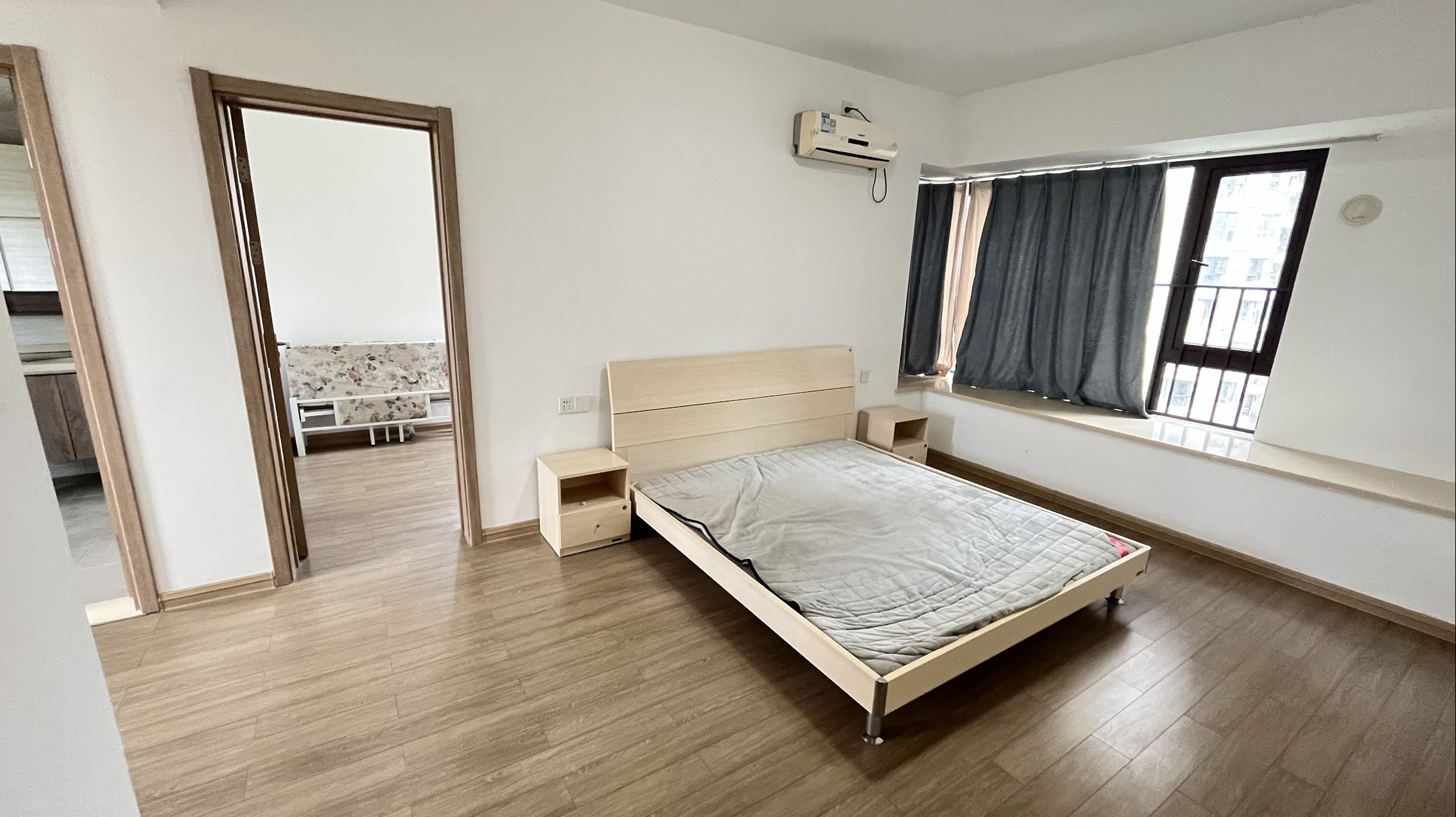 东部美的城 4室2厅2卫 110.0万 东部美的城 4室2厅2卫 110.0万室内图