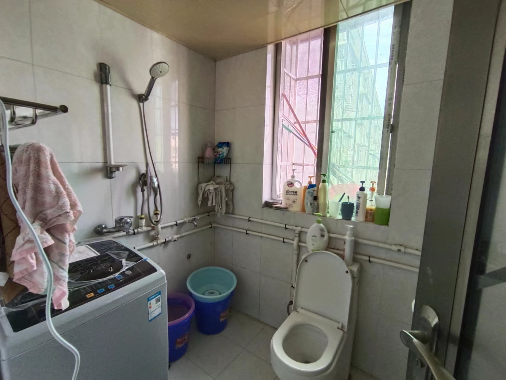 仁和小区 3室2厅1卫 36.0万 仁和小区 3室2厅1卫 36.0万室内图