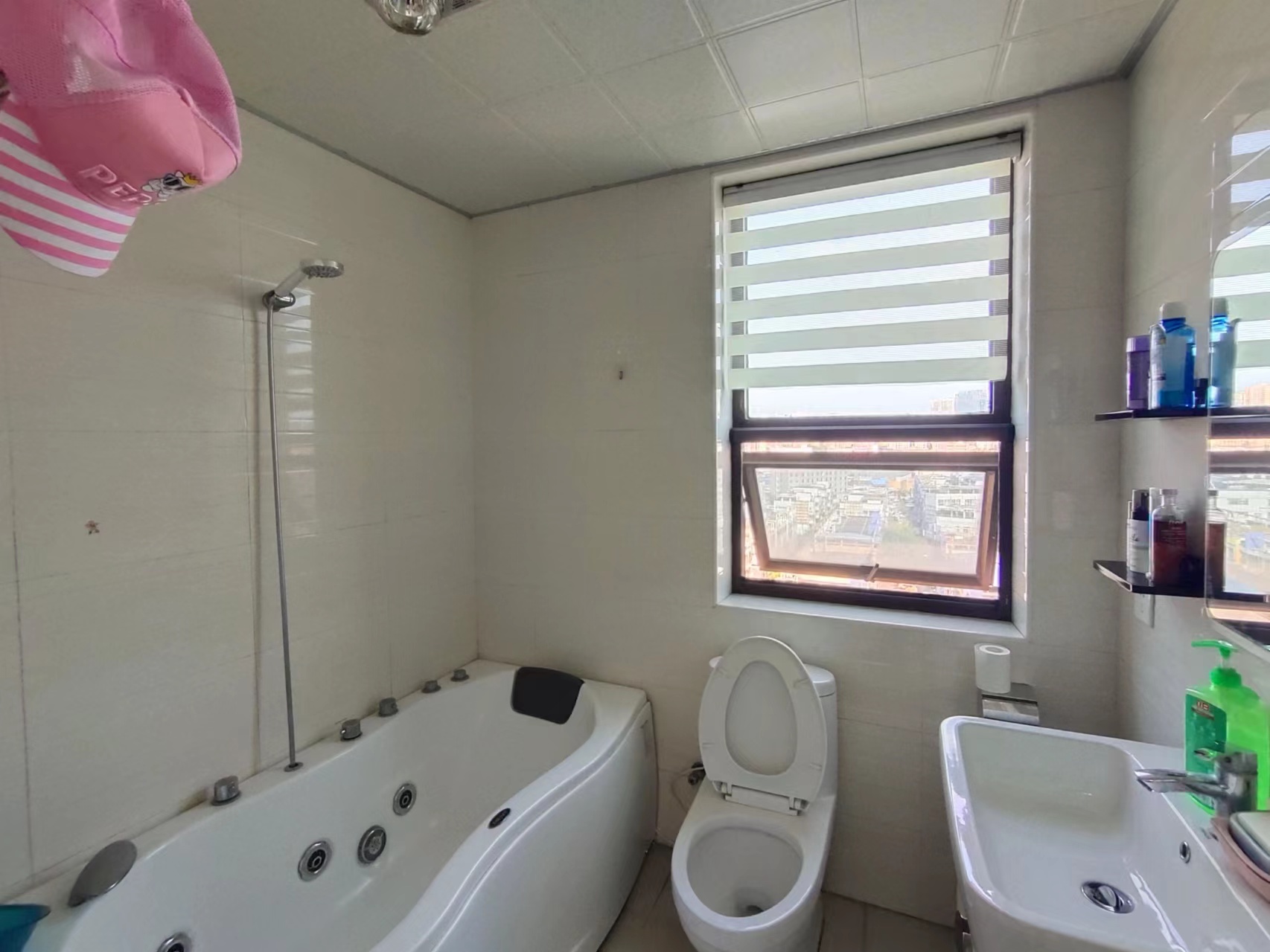 水岸花城(翠堤湾) 3室2厅2卫 58.00万 水岸花城(翠堤湾) 3室2厅2卫 58.00万室内图