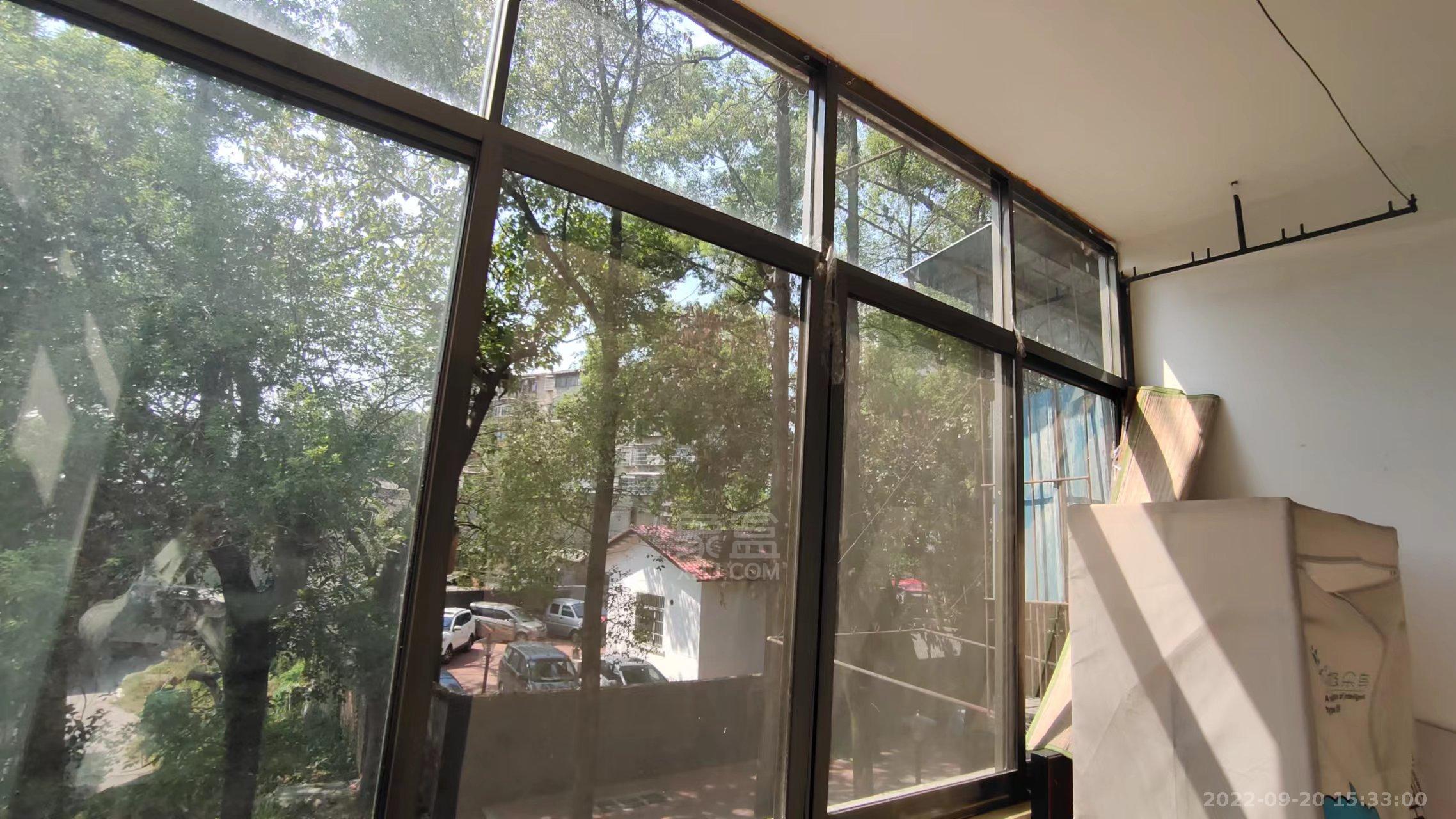 建设北路先锋村 2室1厅1卫 800.00元/月 建设北路先锋村 2室1厅1卫 800.00元/月小区图