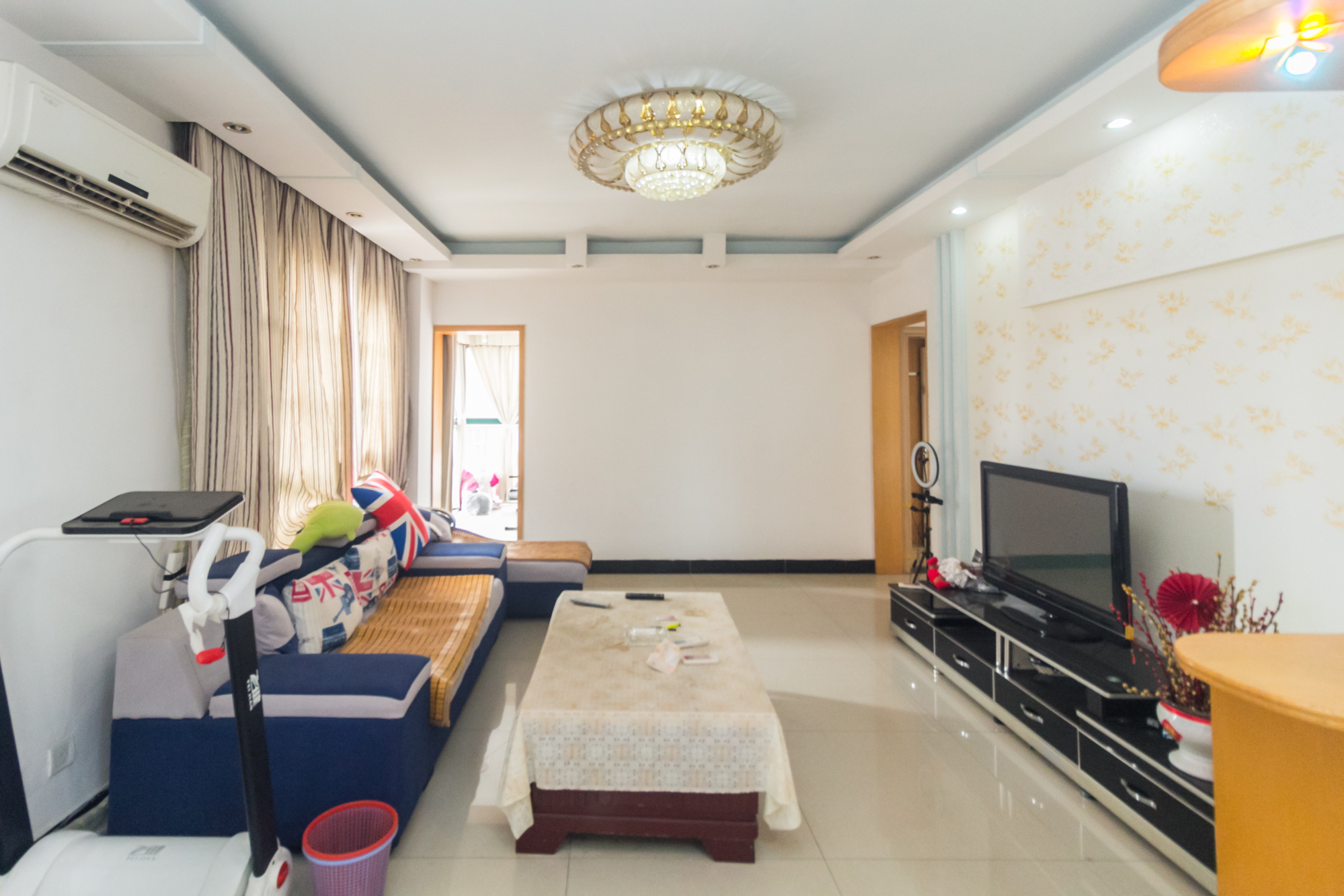 华天LOHO小镇 2室2厅1卫 66.0万 华天LOHO小镇 2室2厅1卫 66.0万客厅