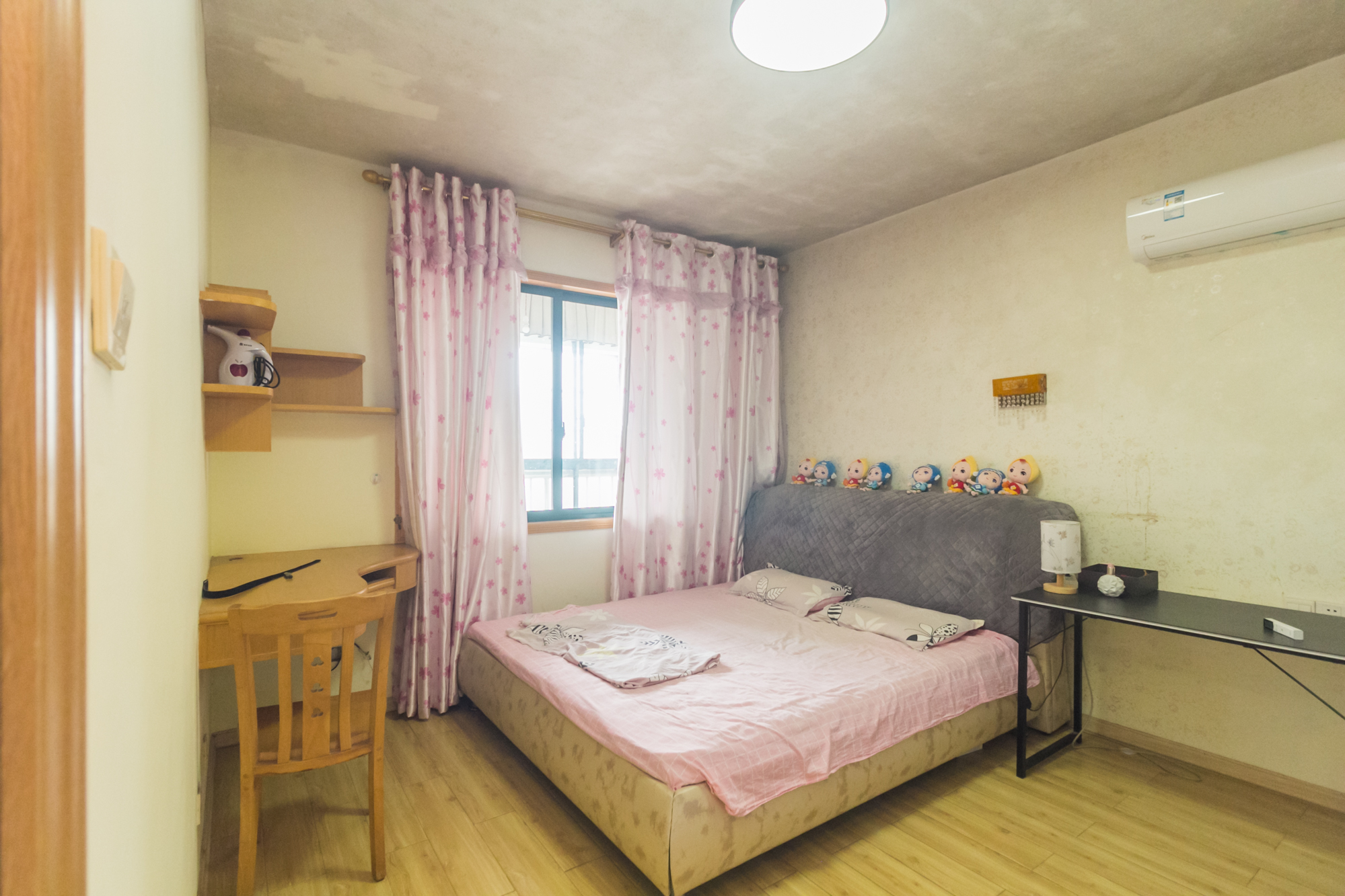 华天LOHO小镇 2室2厅1卫 66.0万 华天LOHO小镇 2室2厅1卫 66.0万卧室