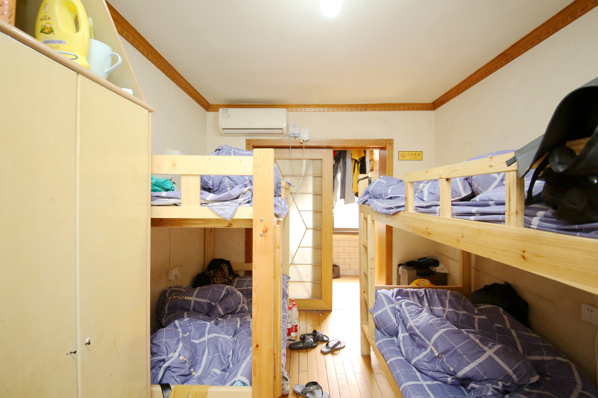 如意街散盘  3室1厅1卫   63.00万卧室