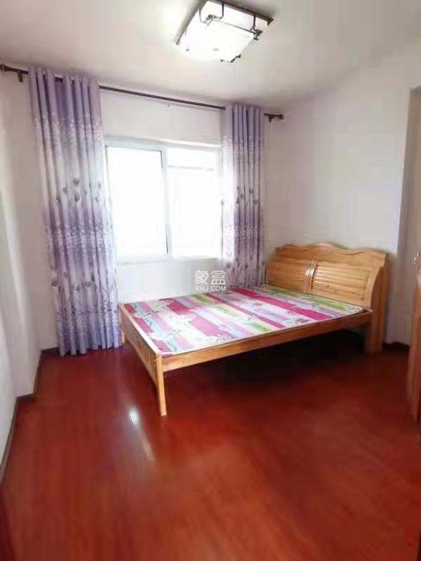 远大生态风景  2室1厅1卫   2800.00元/月室内图