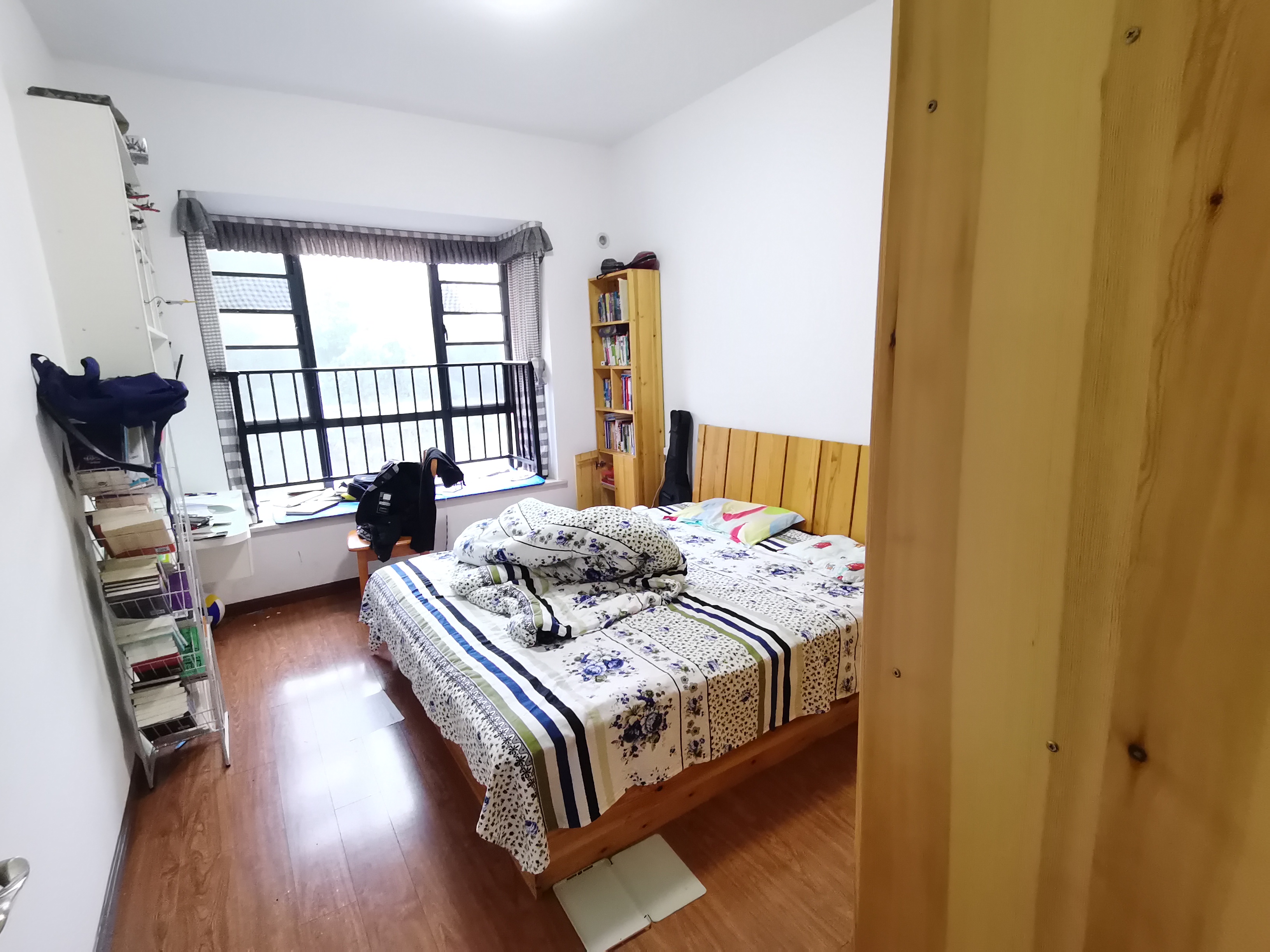 经世龙城 3室2厅2卫 95.0万 经世龙城 3室2厅2卫 95.0万室内图