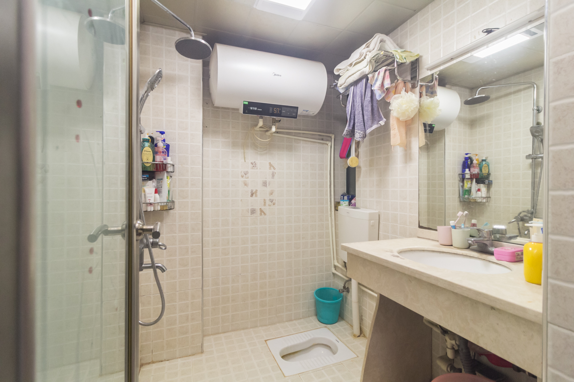 华天LOHO小镇  2室2厅1卫    36.7万 华天LOHO小镇  2室2厅1卫    36.7万卫生间