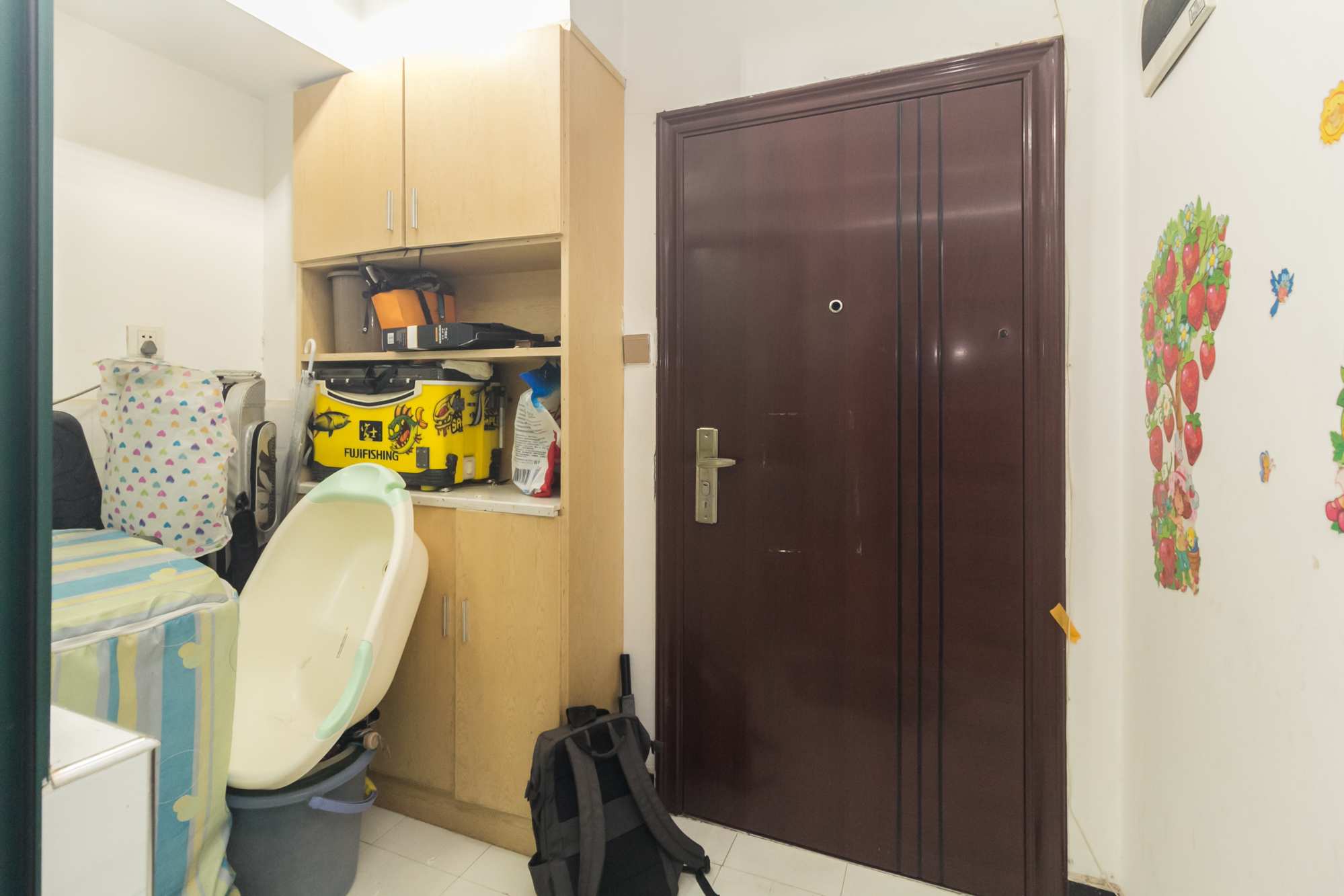 华天LOHO小镇  2室2厅1卫    36.7万 华天LOHO小镇  2室2厅1卫    36.7万客厅