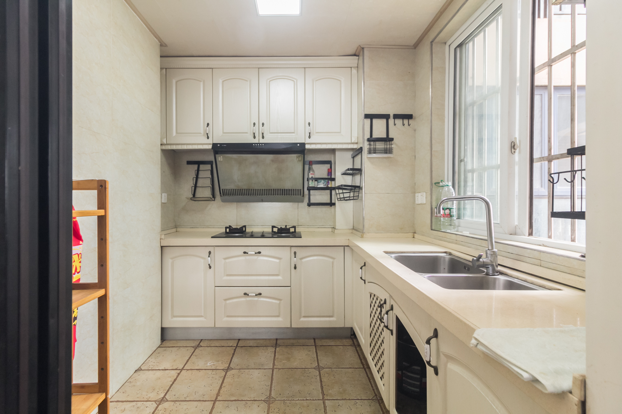 爵士湘 2室2厅1卫 45.0万 爵士湘 2室2厅1卫 45.0万厨房