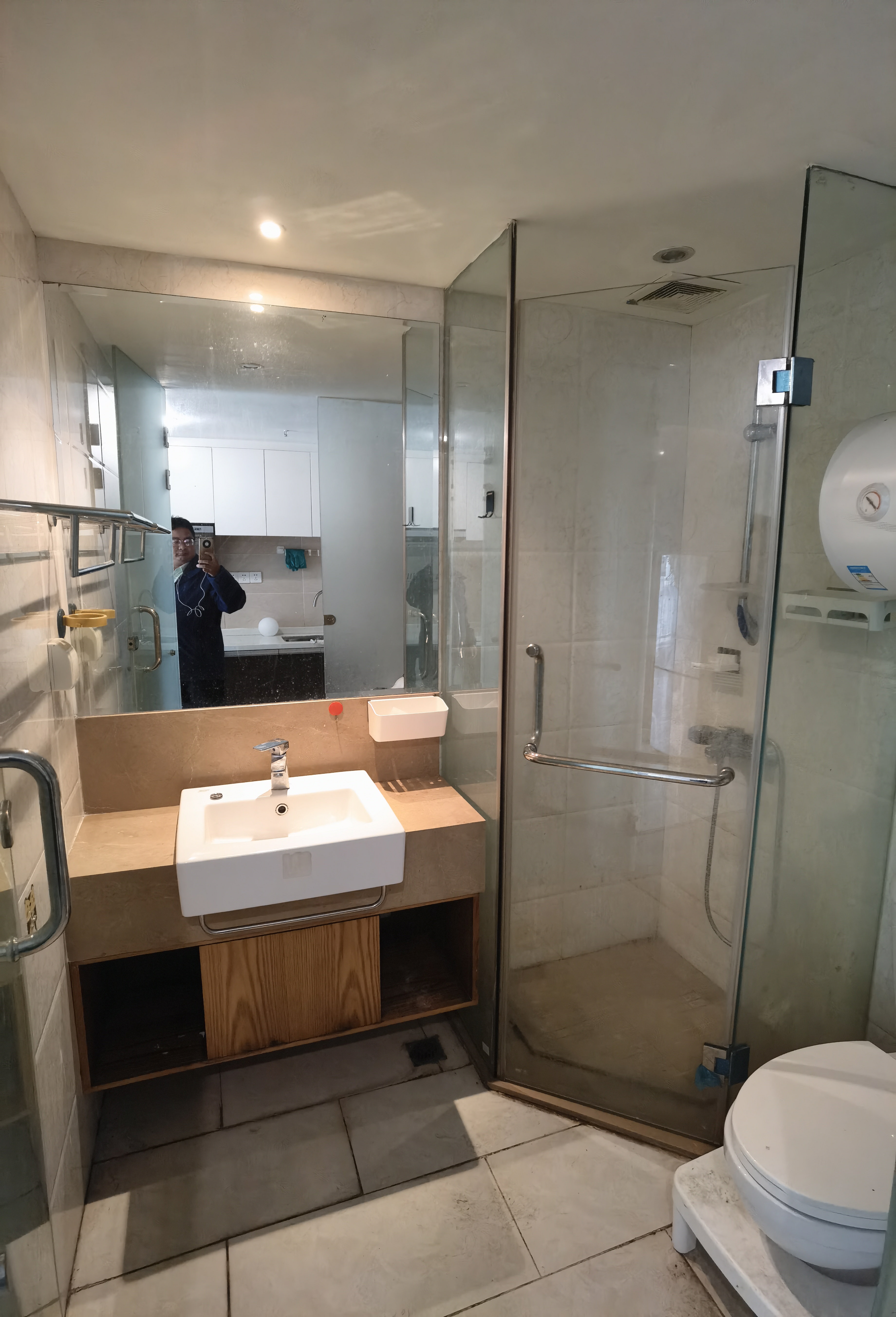 大汉希尔顿 1室1厅1卫 32.8万 大汉希尔顿 1室1厅1卫 32.8万室内图