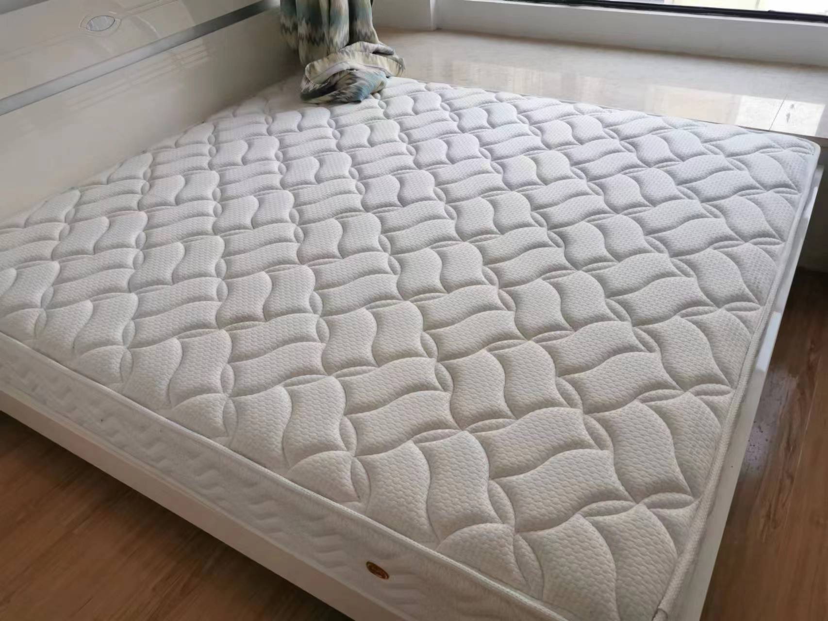 经世龙城 2室2厅1卫 70.0万 经世龙城 2室2厅1卫 70.0万室内图