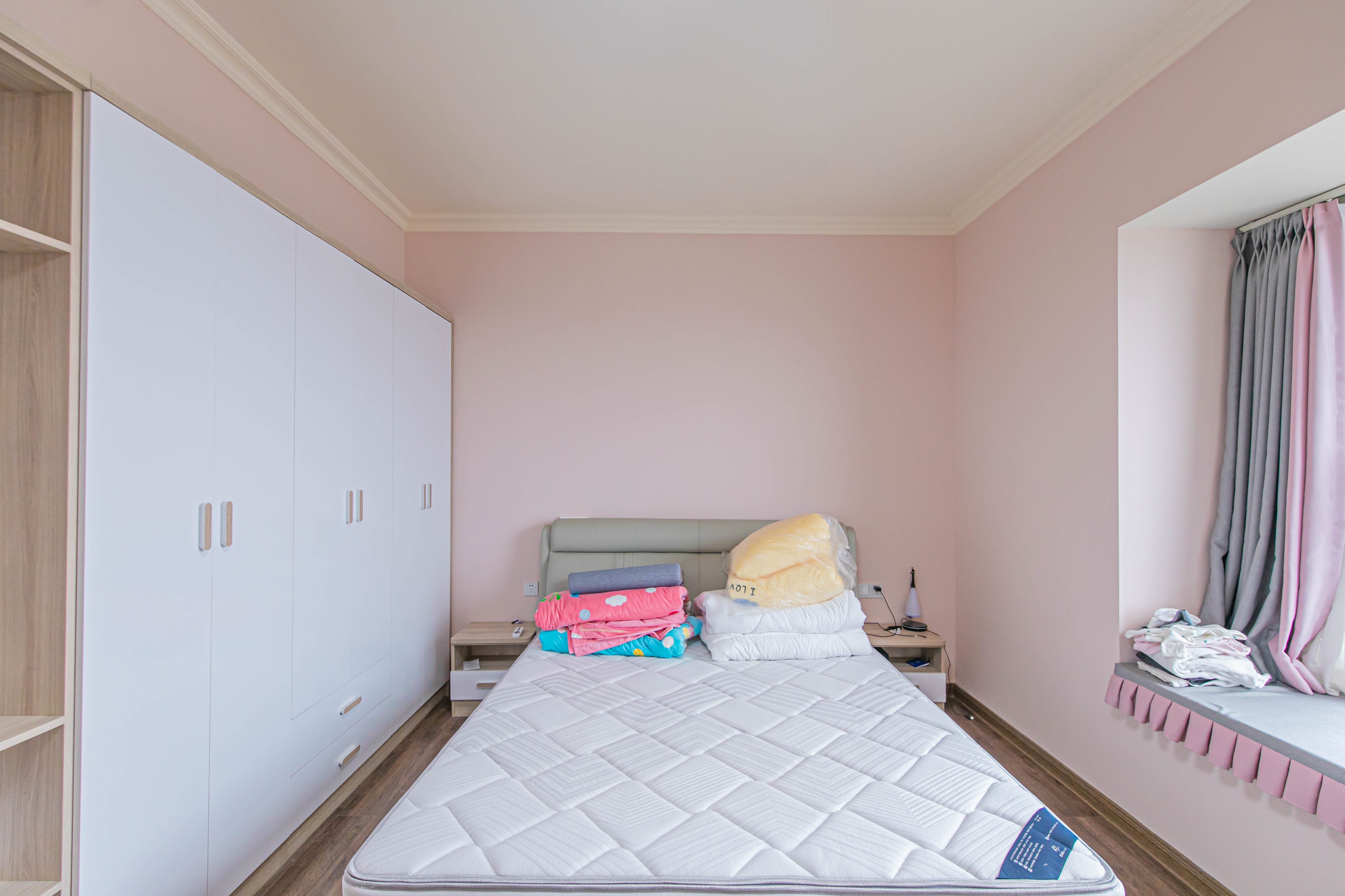 碧桂园威尼斯城 3室2厅2卫 139.80万 碧桂园威尼斯城 3室2厅2卫 139.80万卧室