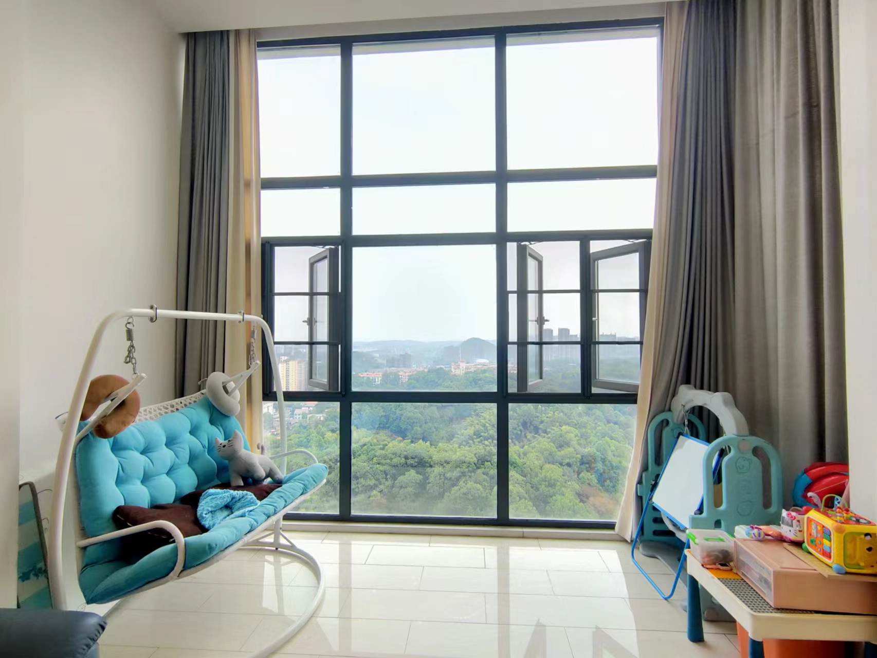 经世皇城 4室2厅2卫 148.0万 经世皇城 4室2厅2卫 148.0万室内图