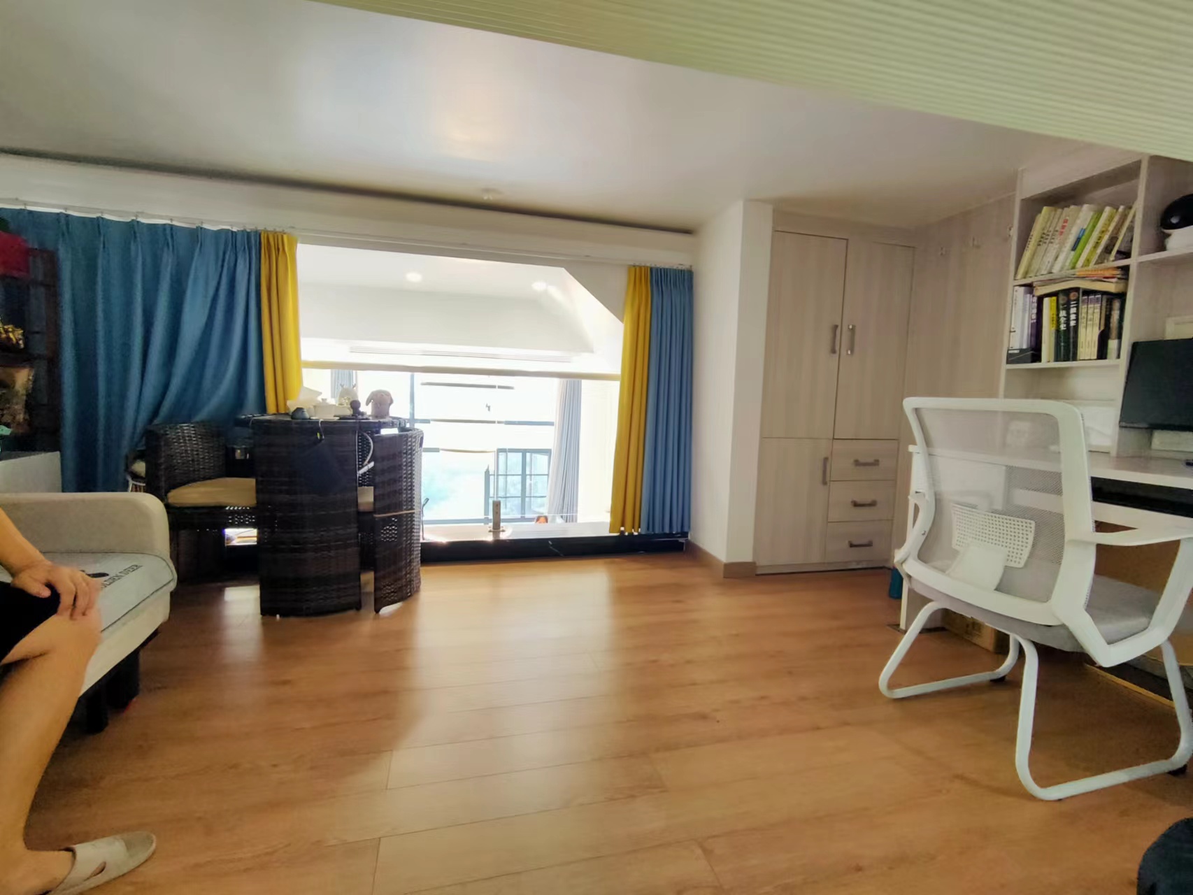 经世皇城 4室2厅2卫 148.0万 经世皇城 4室2厅2卫 148.0万室内图