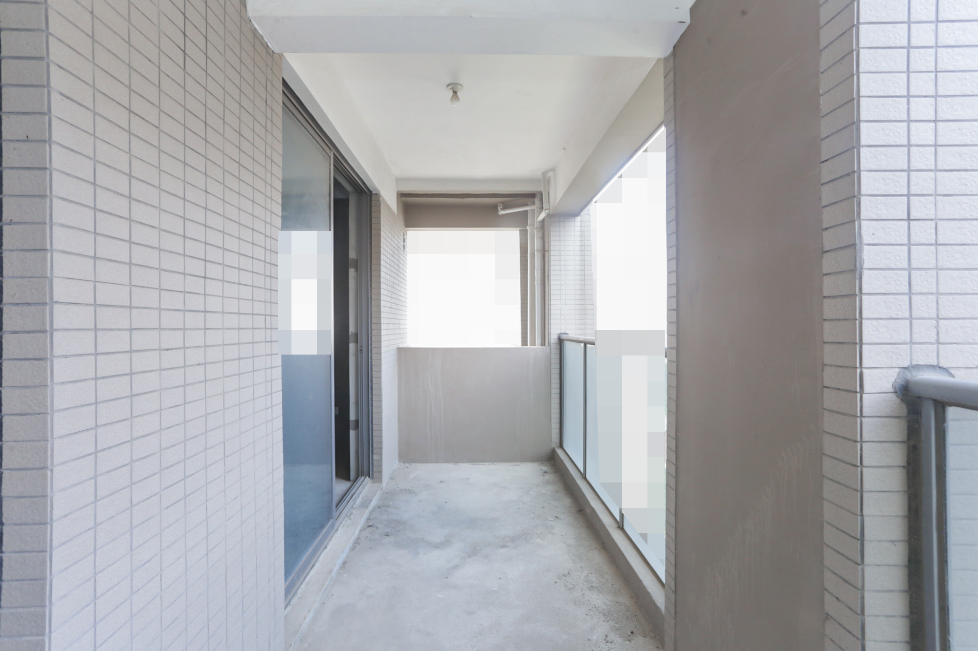 八方小区B区  3室2厅2卫    380.0万其他