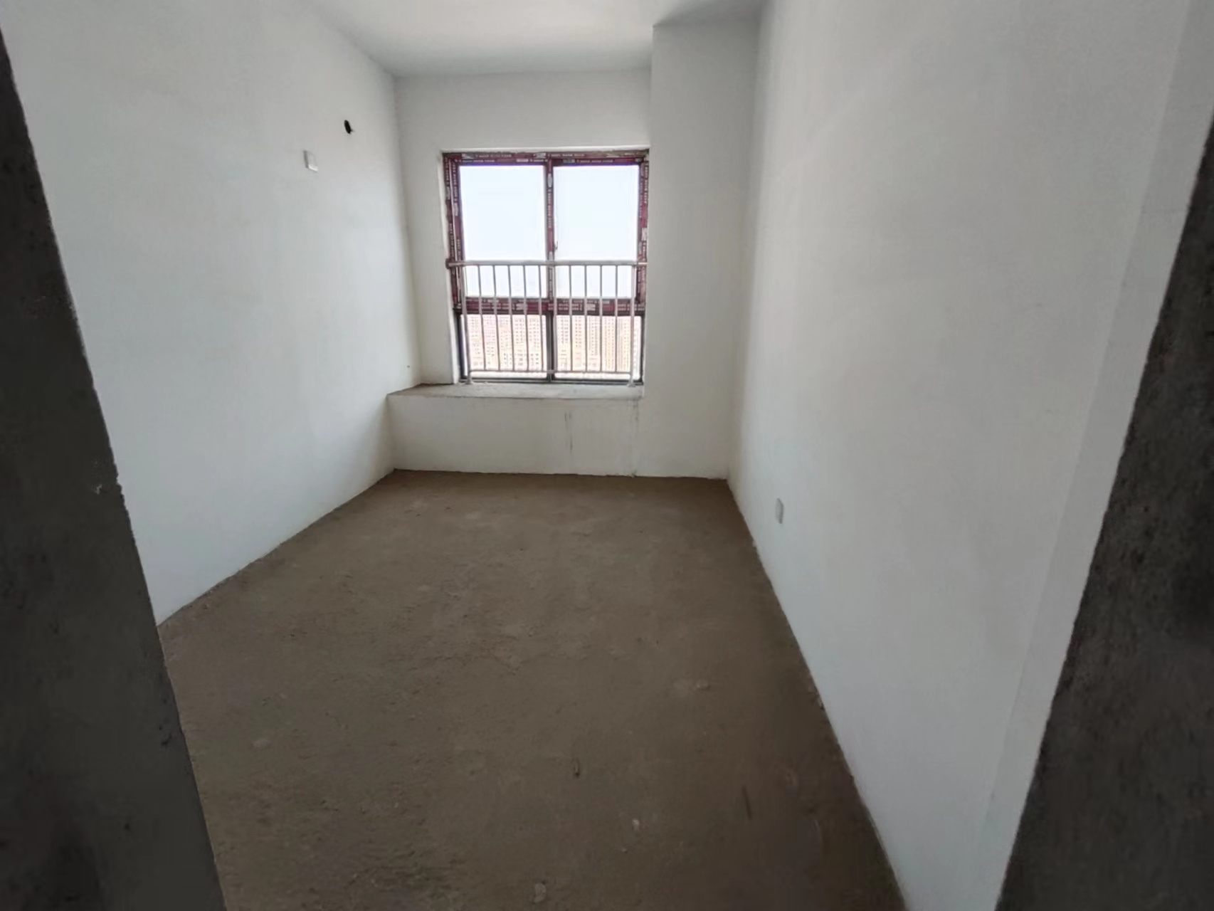 西郡佳园 4室2厅2卫 59.8万 西郡佳园 4室2厅2卫 59.8万室内图