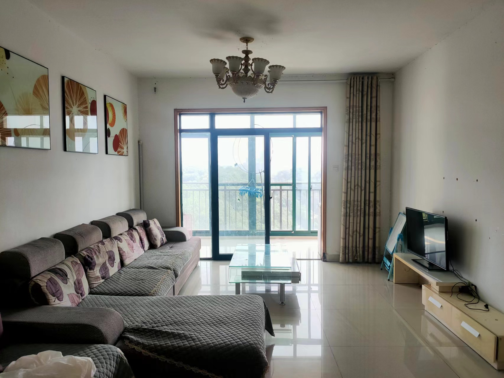 经世皇城 2室2厅1卫 60.0万 经世皇城 2室2厅1卫 60.0万室内图