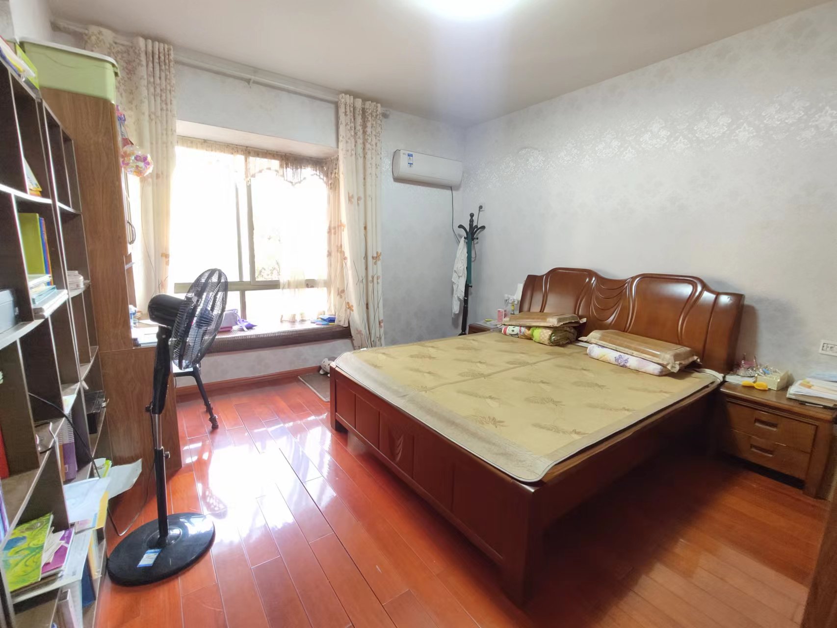 奥园养生城 4室2厅2卫 100.0万 奥园养生城 4室2厅2卫 100.0万室内图