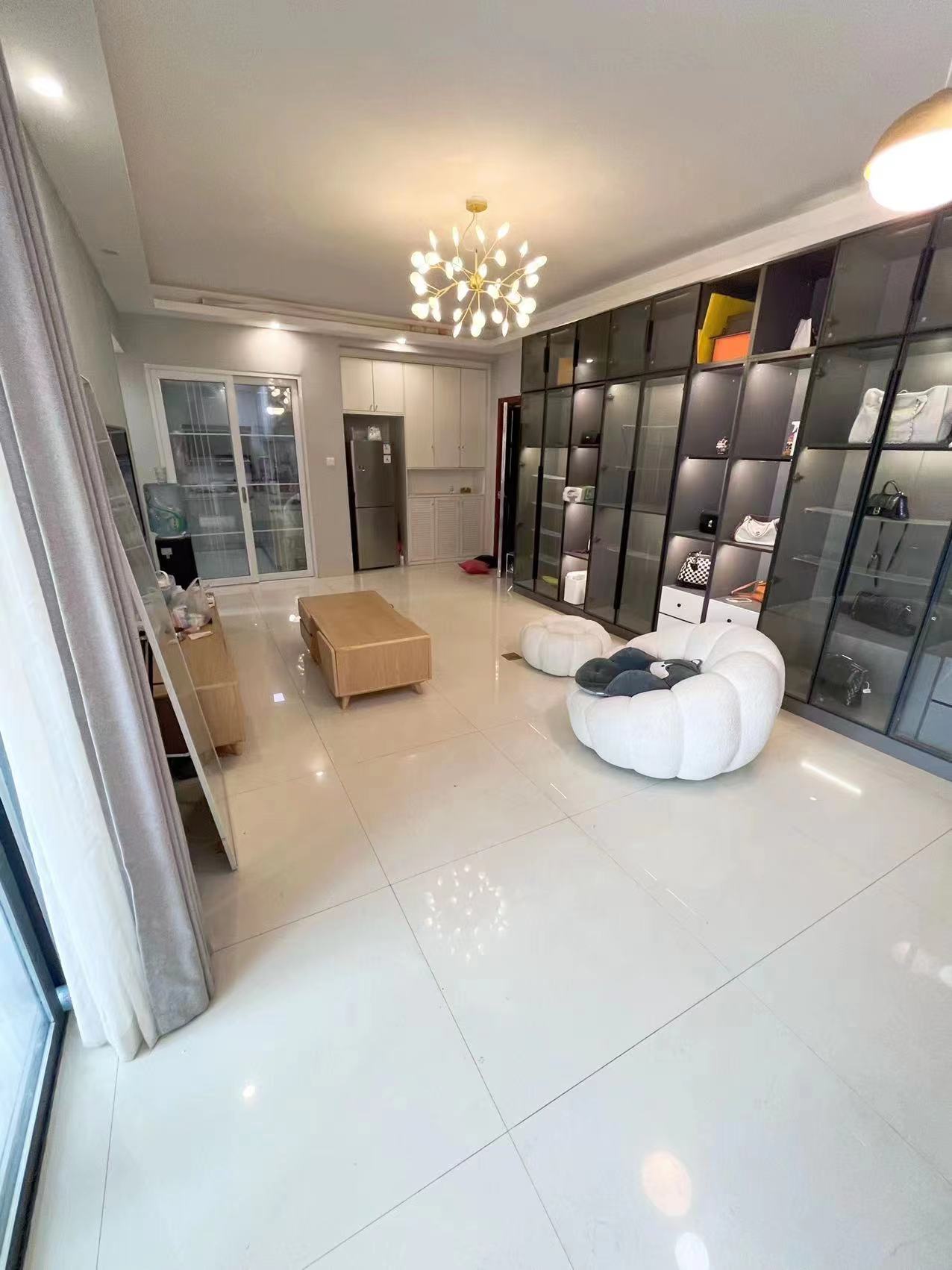 金色荷塘 2室2厅1卫 49.0万 金色荷塘 2室2厅1卫 49.0万室内图