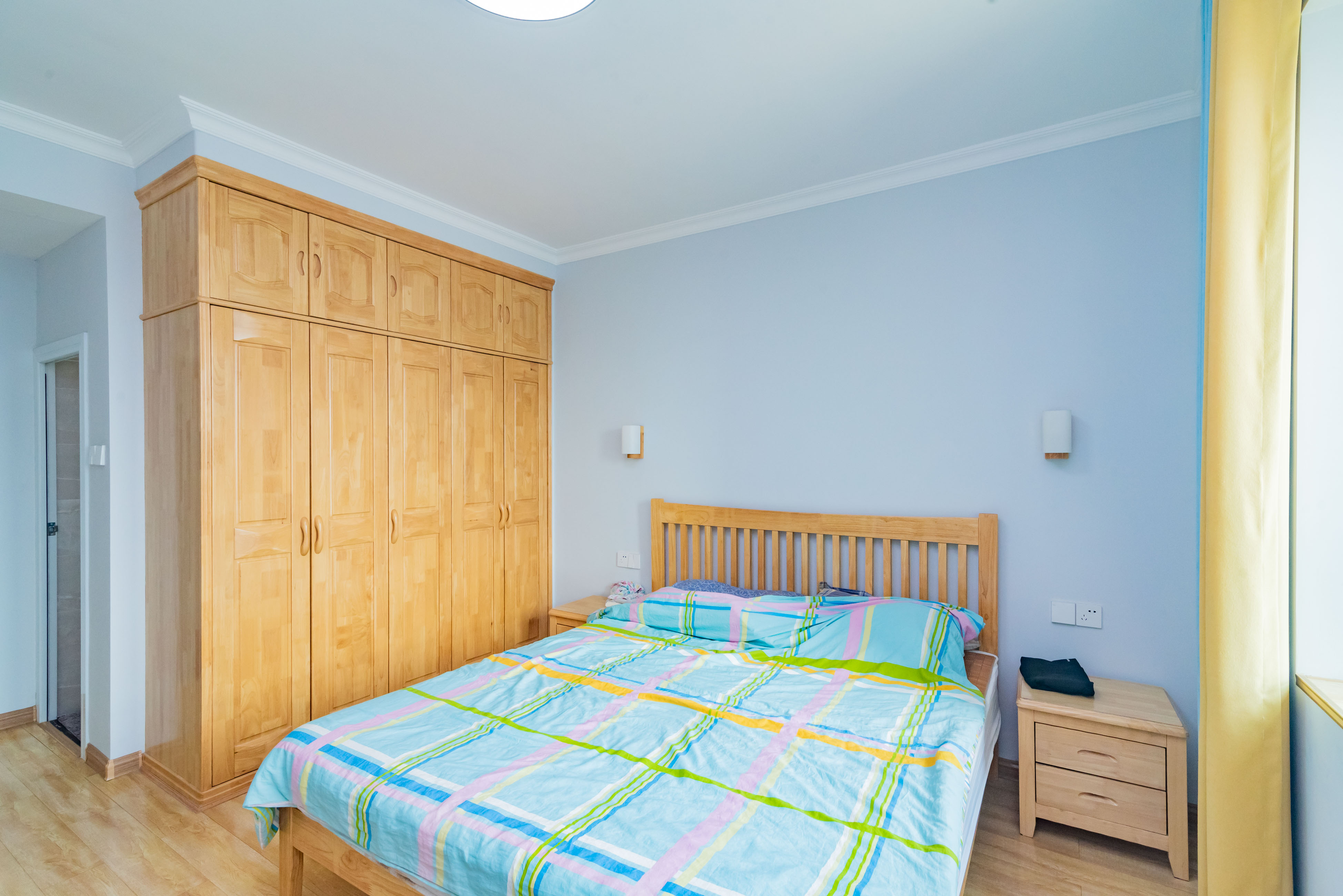 申湘宽境 3室2厅2卫 85.0万 申湘宽境 3室2厅2卫 85.0万卧室