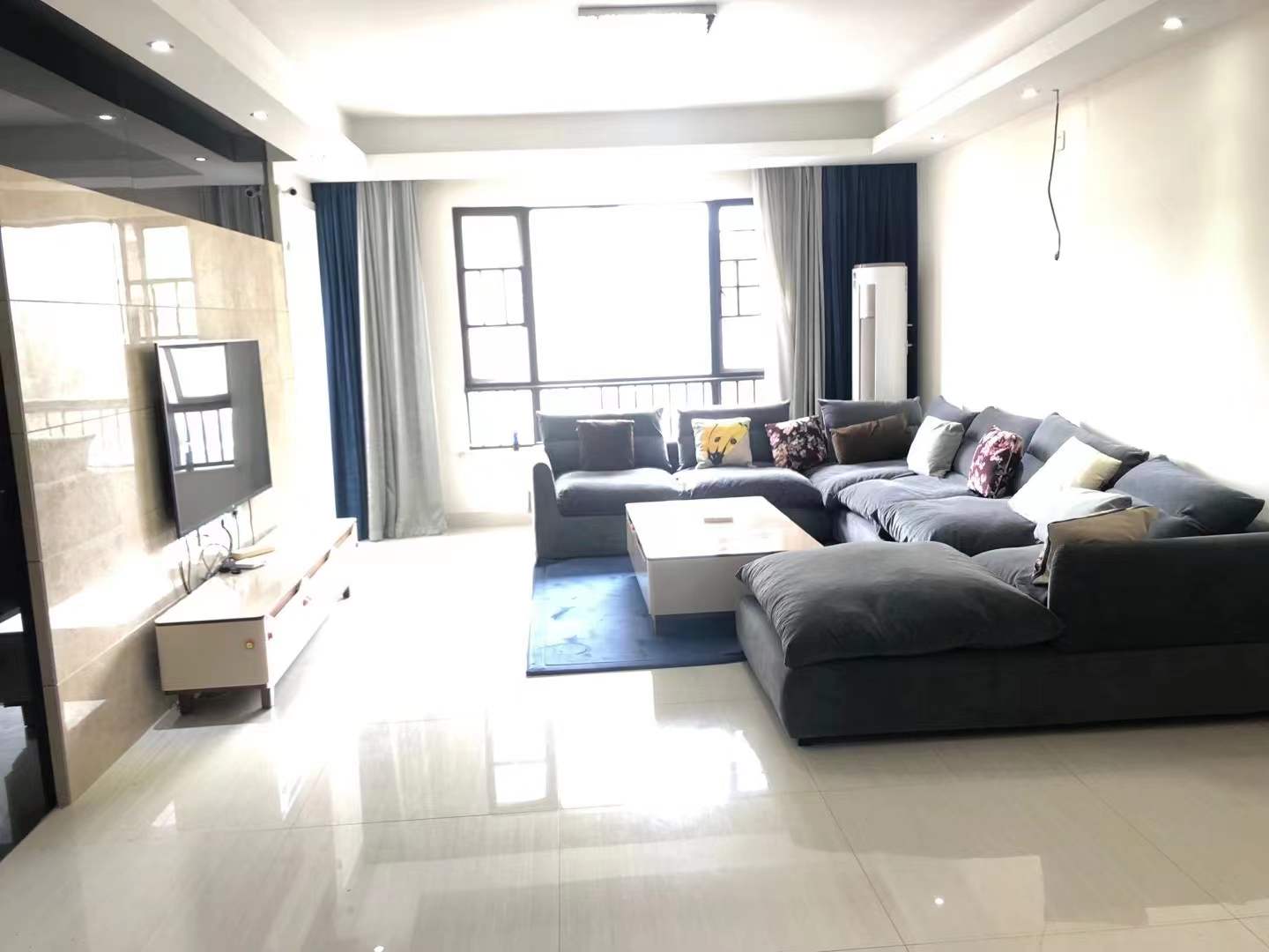 玫瑰名城橡树园 3室2厅2卫 90.0万 玫瑰名城橡树园 3室2厅2卫 90.0万室内图