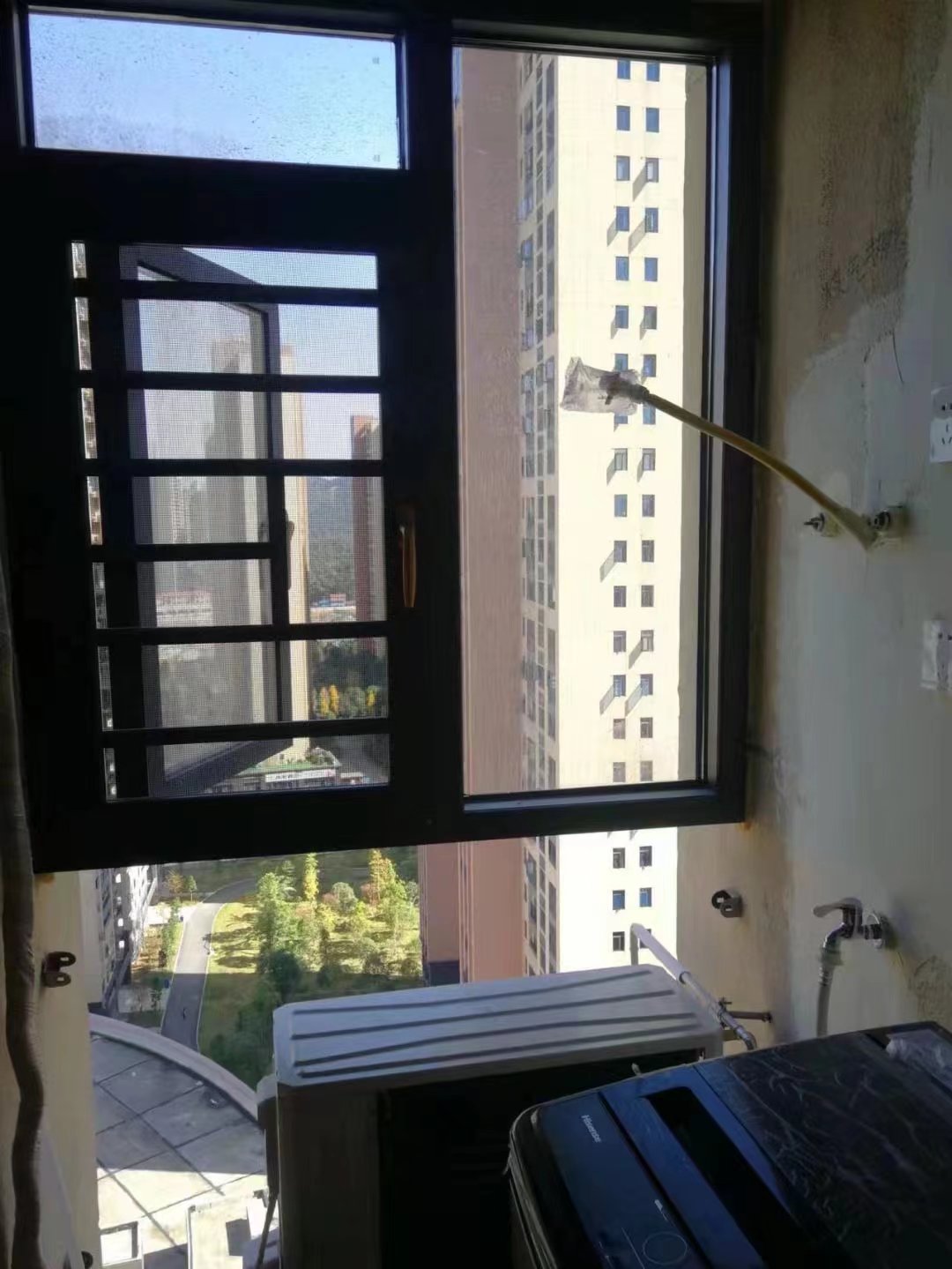 檀山湾小区 2室1厅1卫 1300.00元/月 檀山湾小区 2室1厅1卫 1300.00元/月室内图